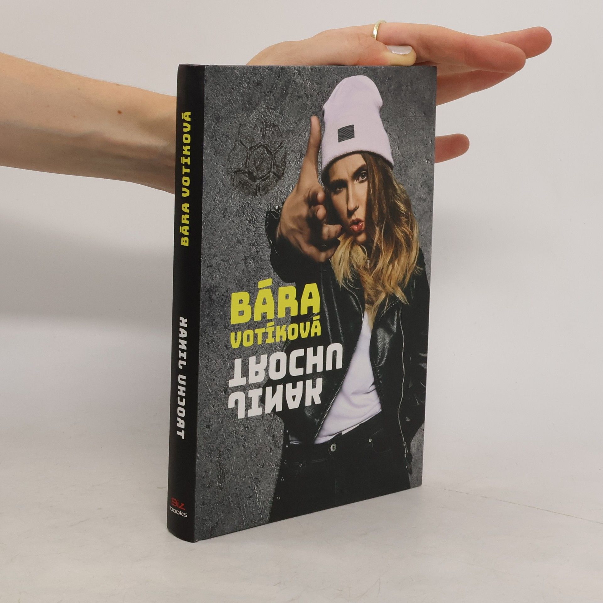 Bára Votíková Trochu jinak