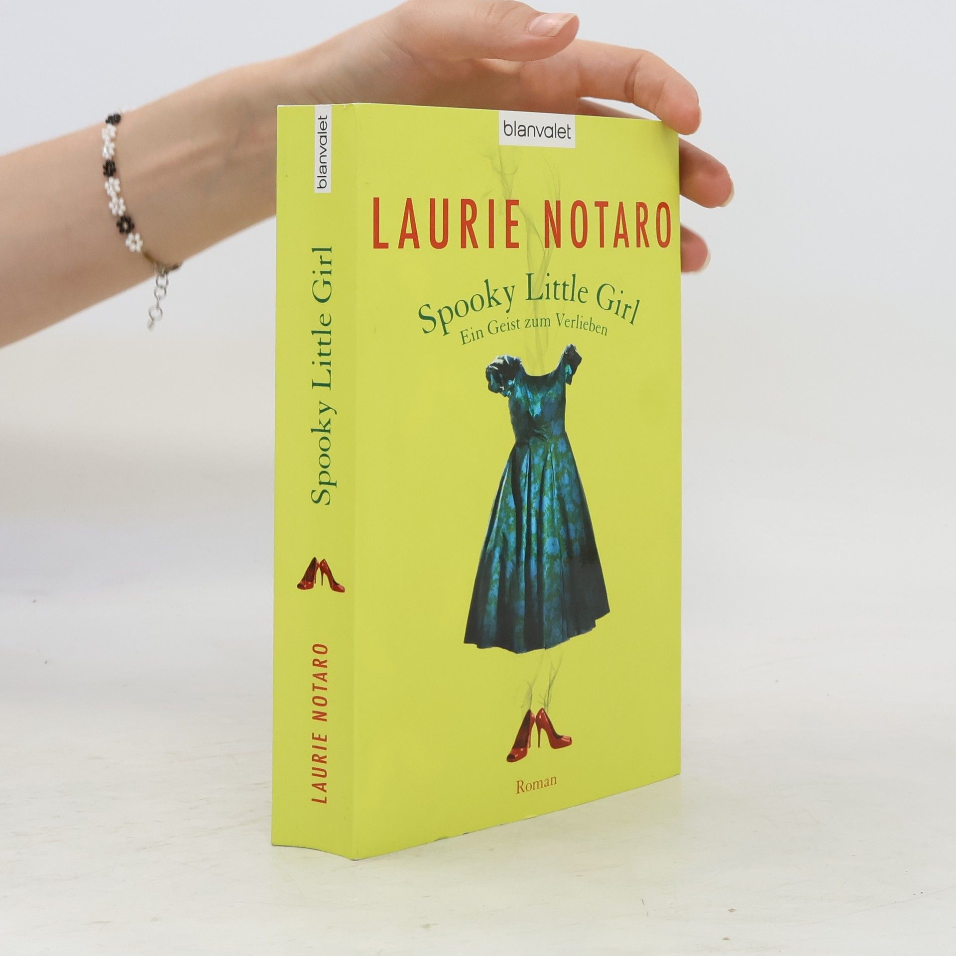 Laurie Notaro Spooky little girl