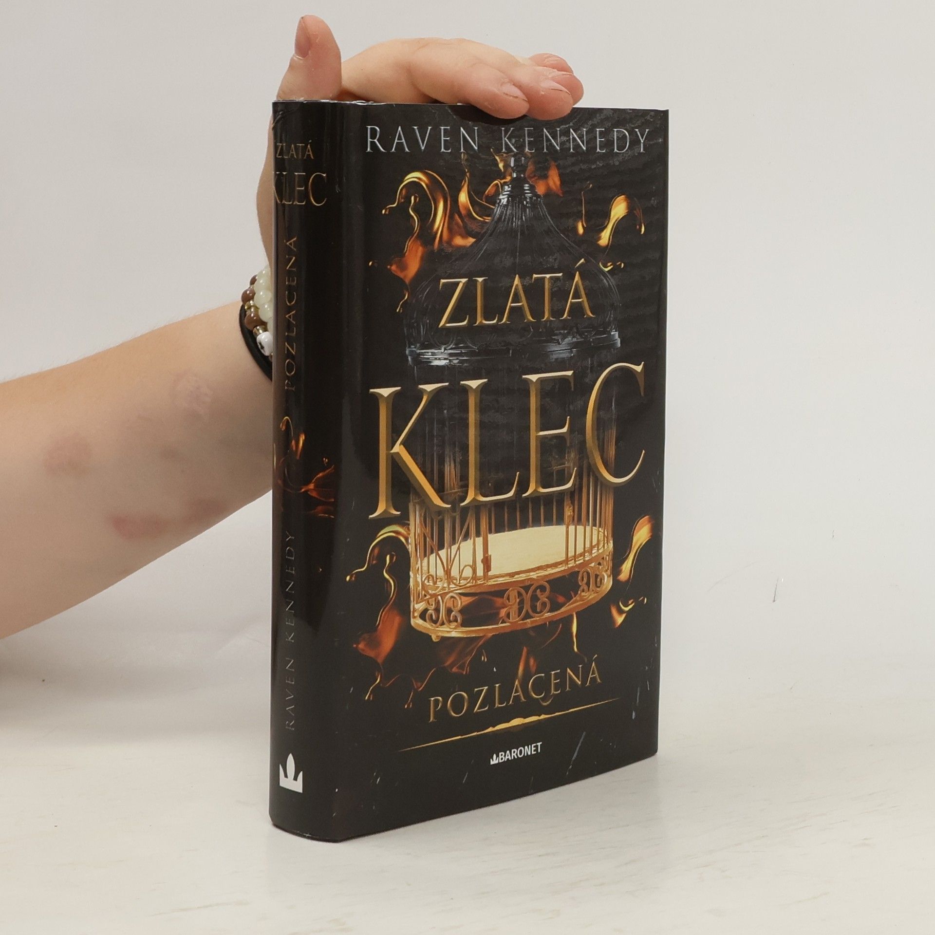 Zuzana Ľalíková Zlatá klec. Pozlacená