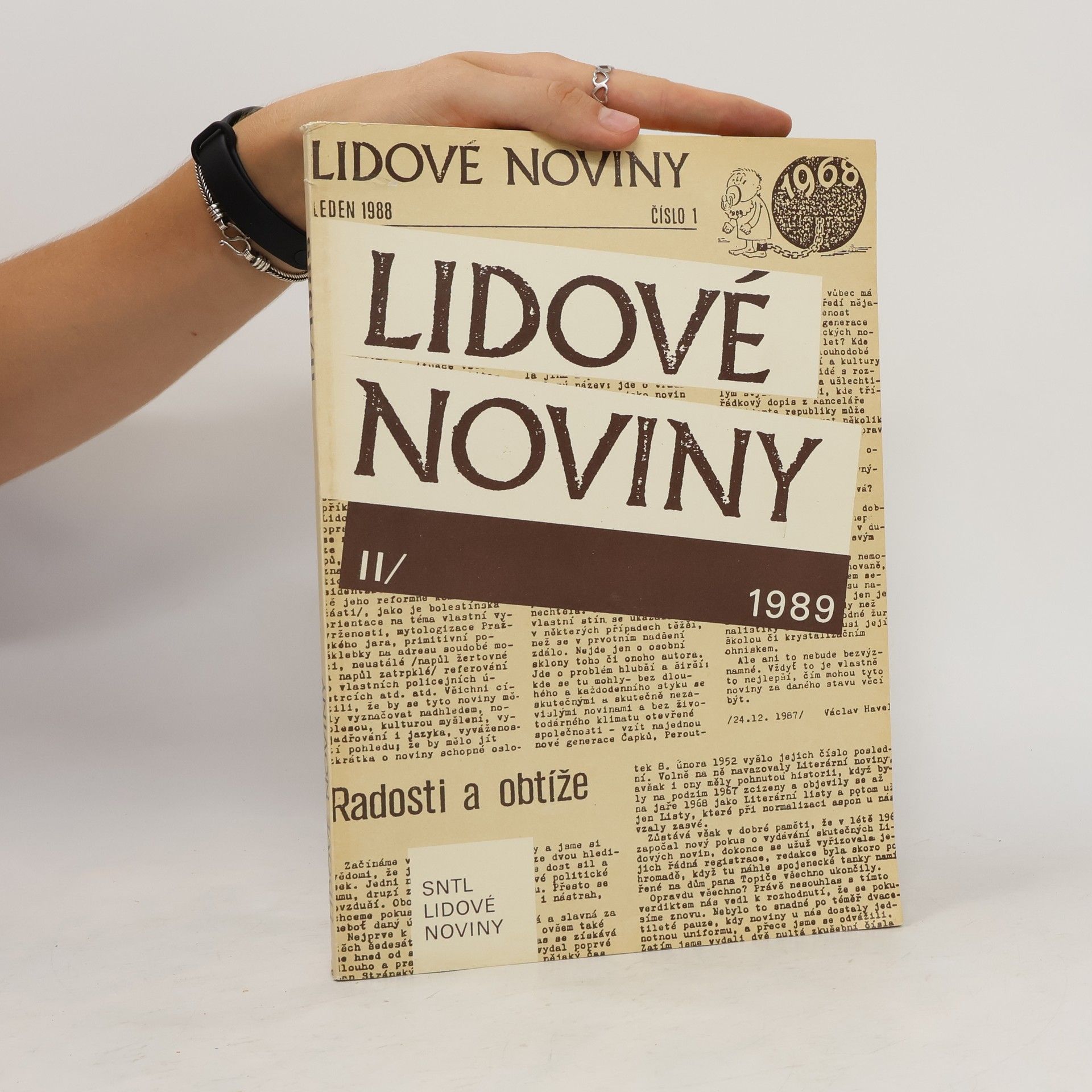 Collectif d'auteurs Lidové noviny II 1989