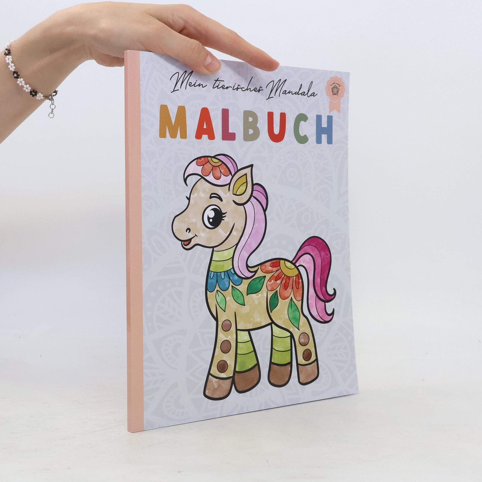 Julie Petit  Mein tierisches Mandala Malbuch