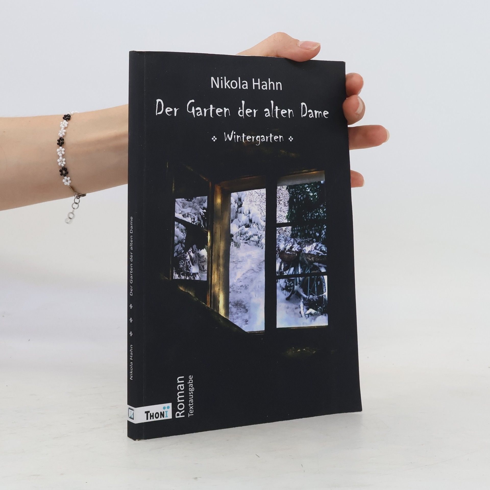 Nikola Hahn Der Garten der alten Dame