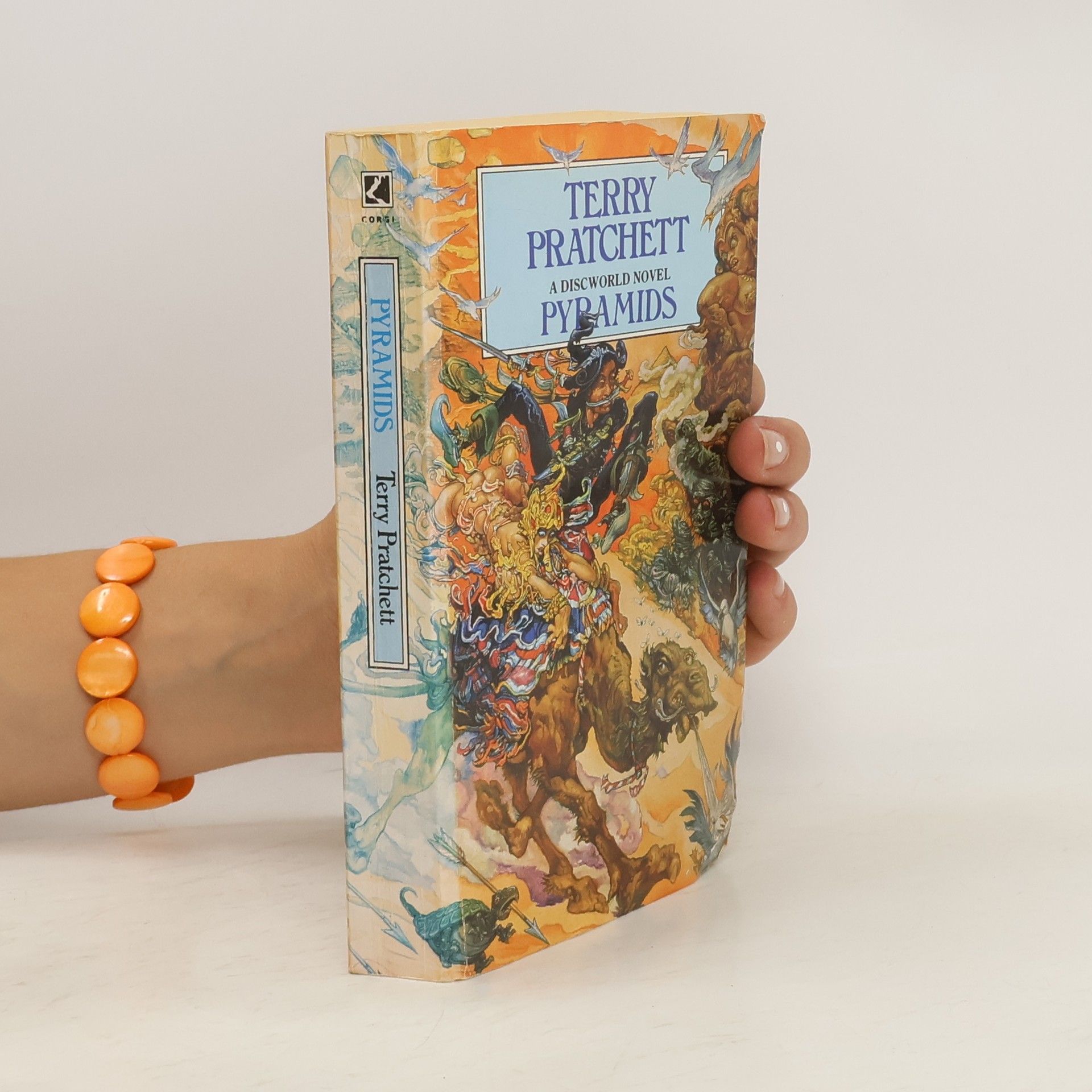 Terry Pratchett Pyramids