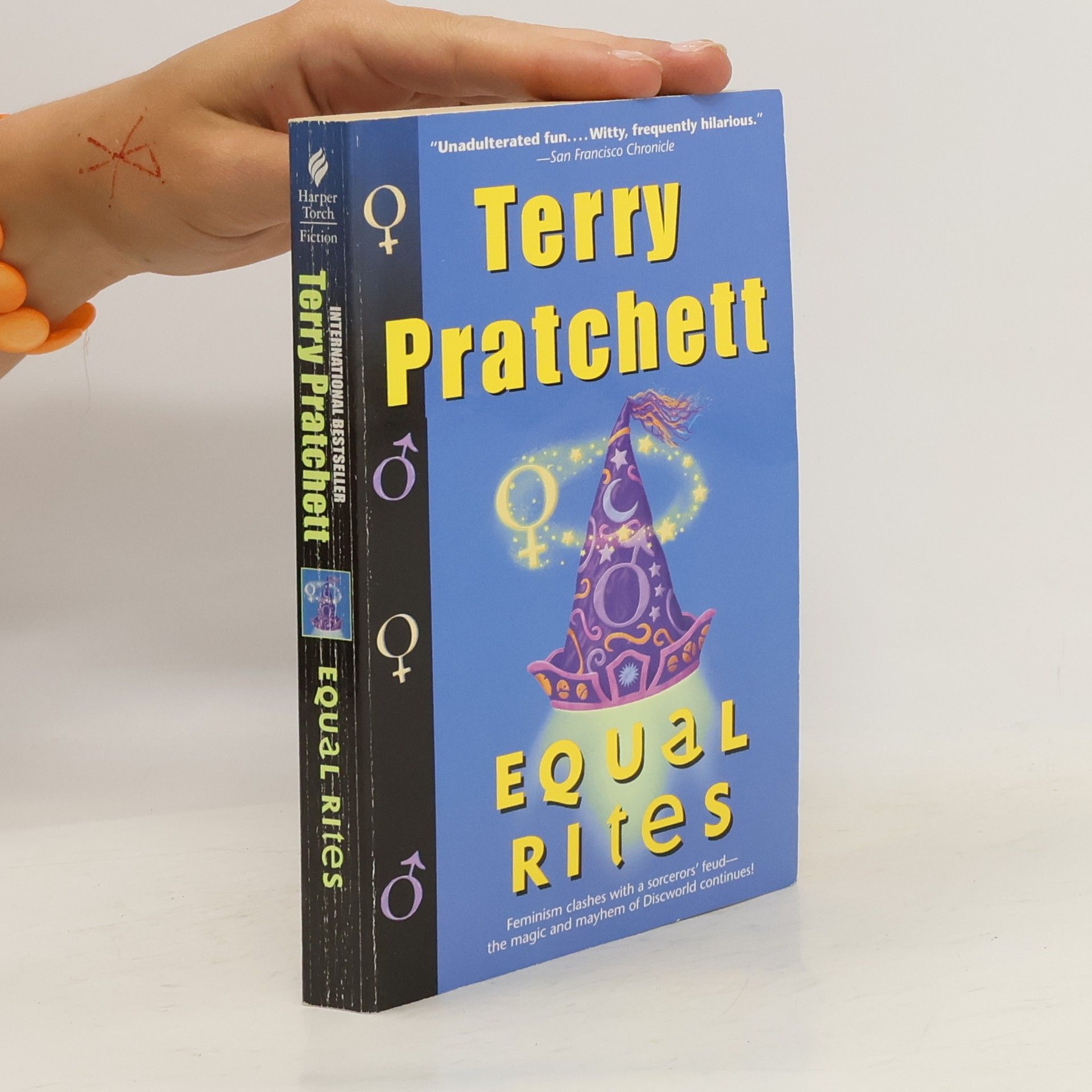 Terry Pratchett Equal Rites