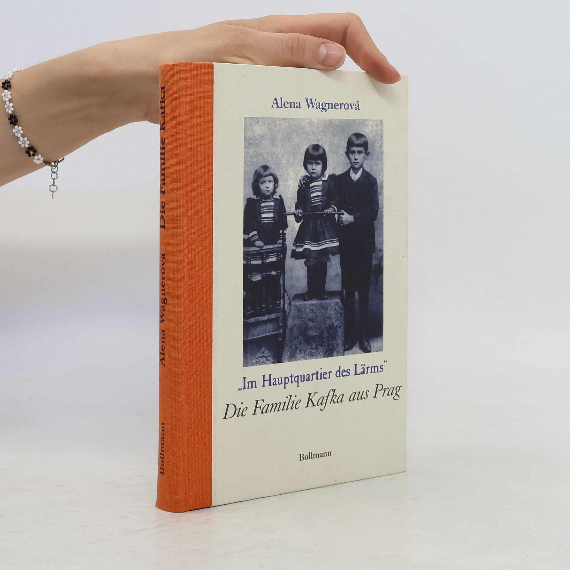 Alena K. Wagnerova „Im Hauptquartier des Lärms" Die Familie Kafka aus Prag