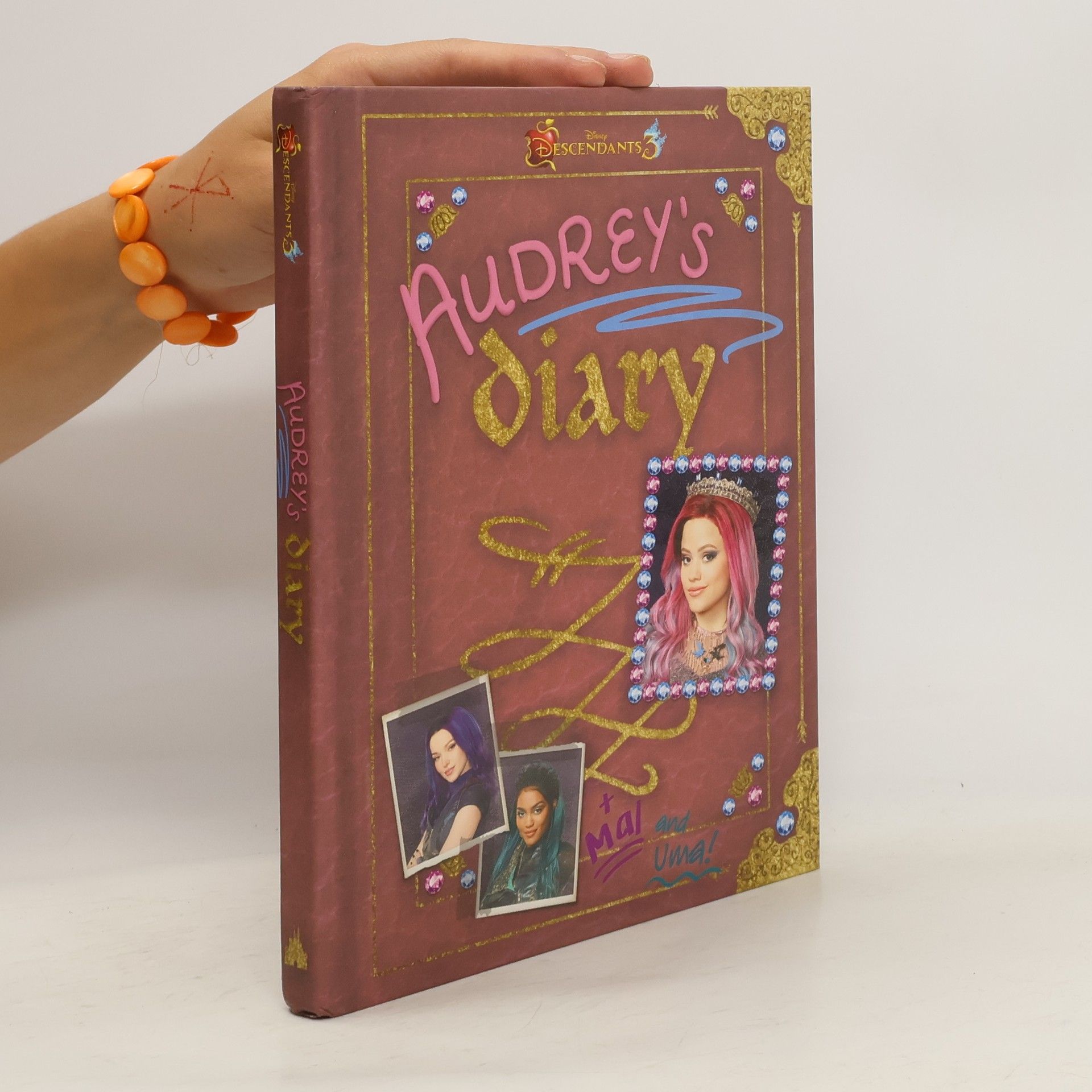 kolektiv Descendants 3: Audrey's Diary