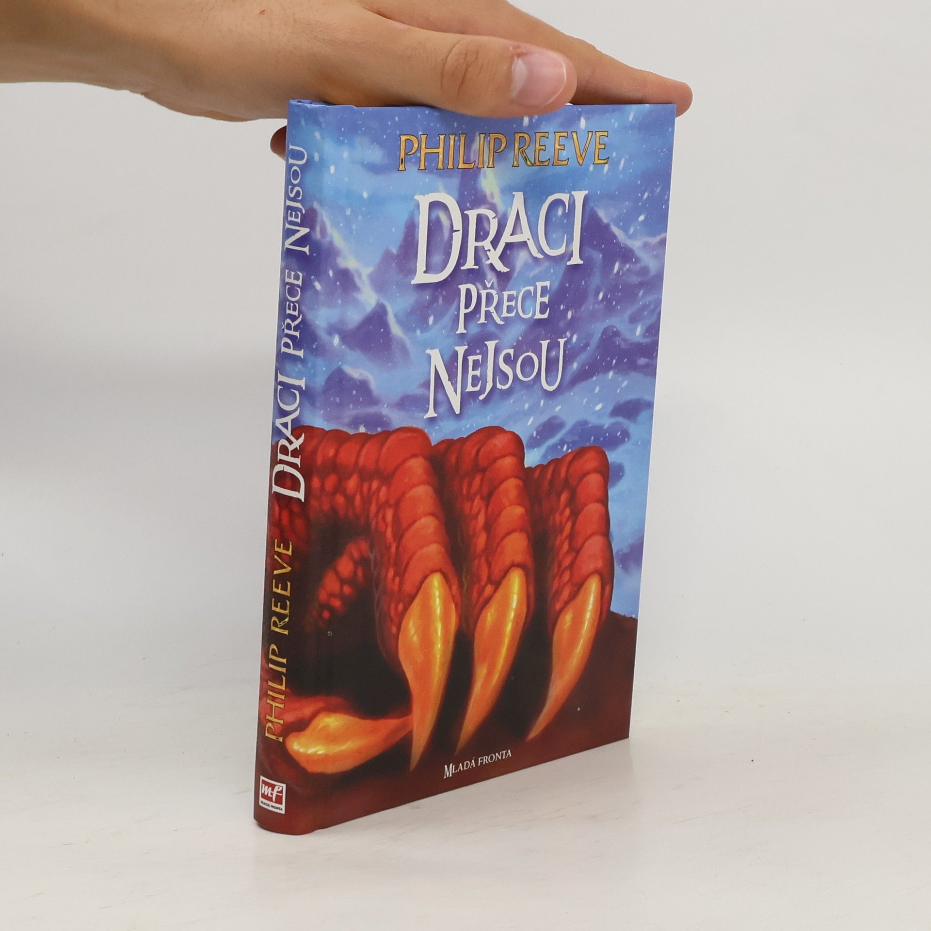 Philip Reeve Draci přece nejsou