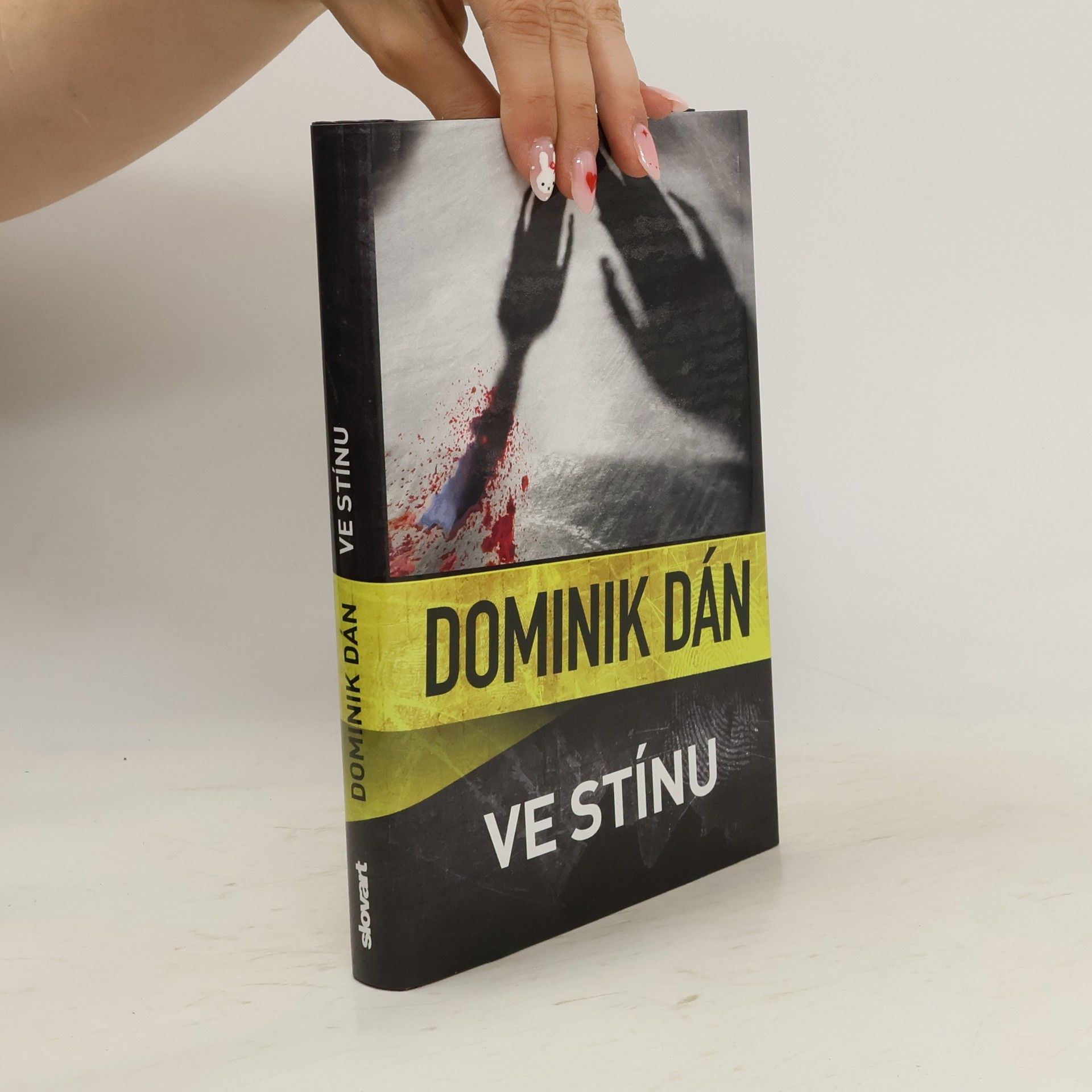 Ve stínu
