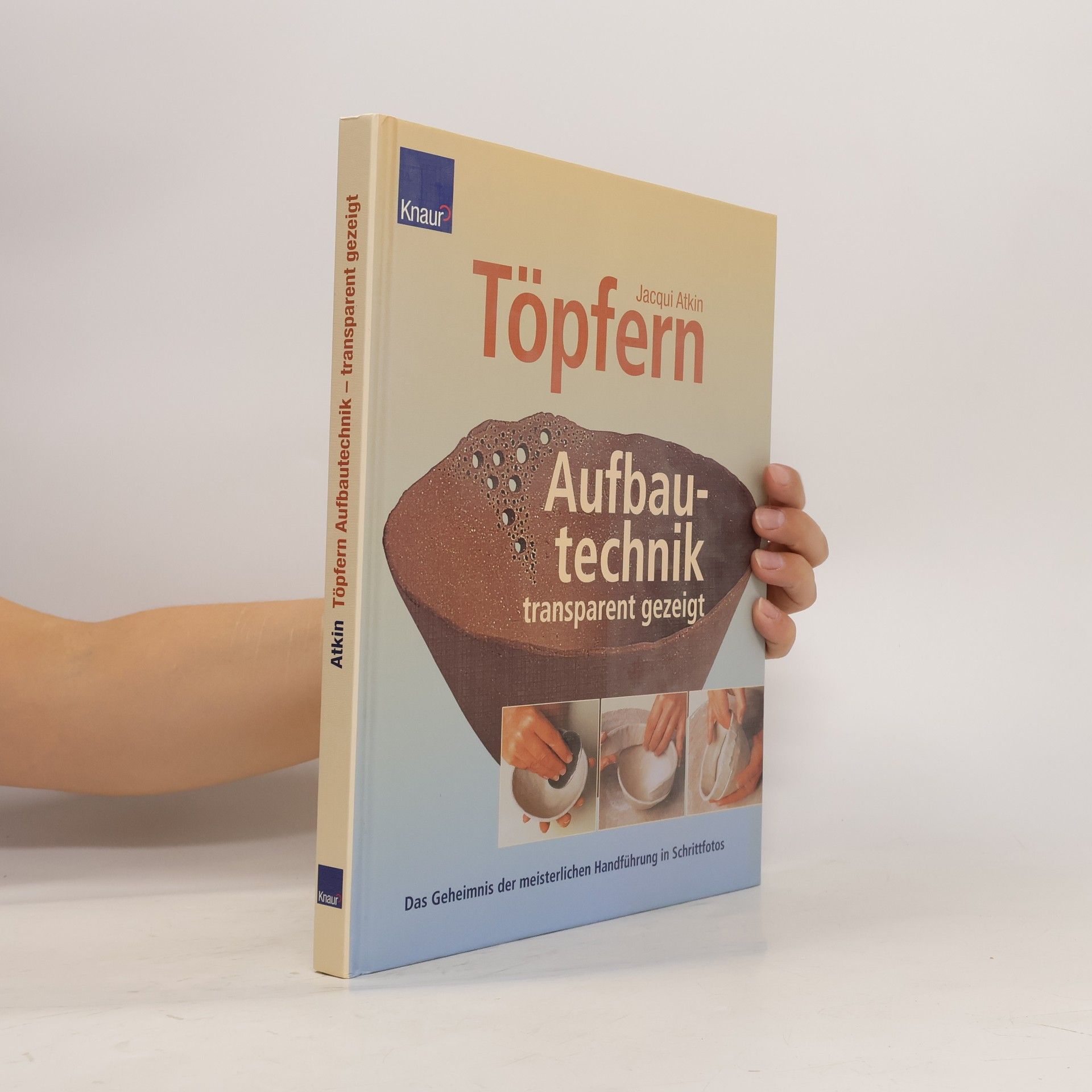 Jacqui Atkin Aufbaukeramik transparent gezeigt