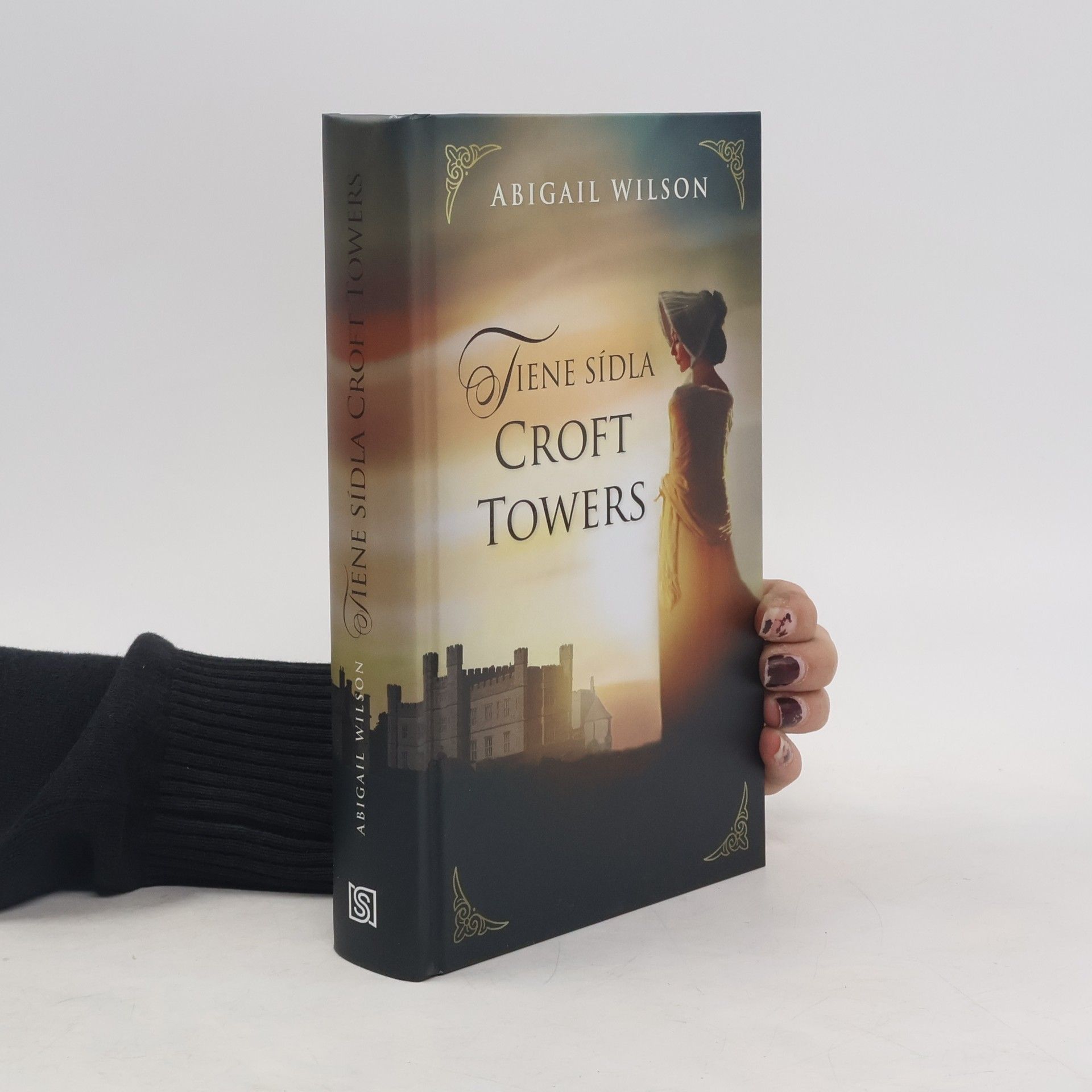 Abigail Wilson Tiene sídla Croft Towers