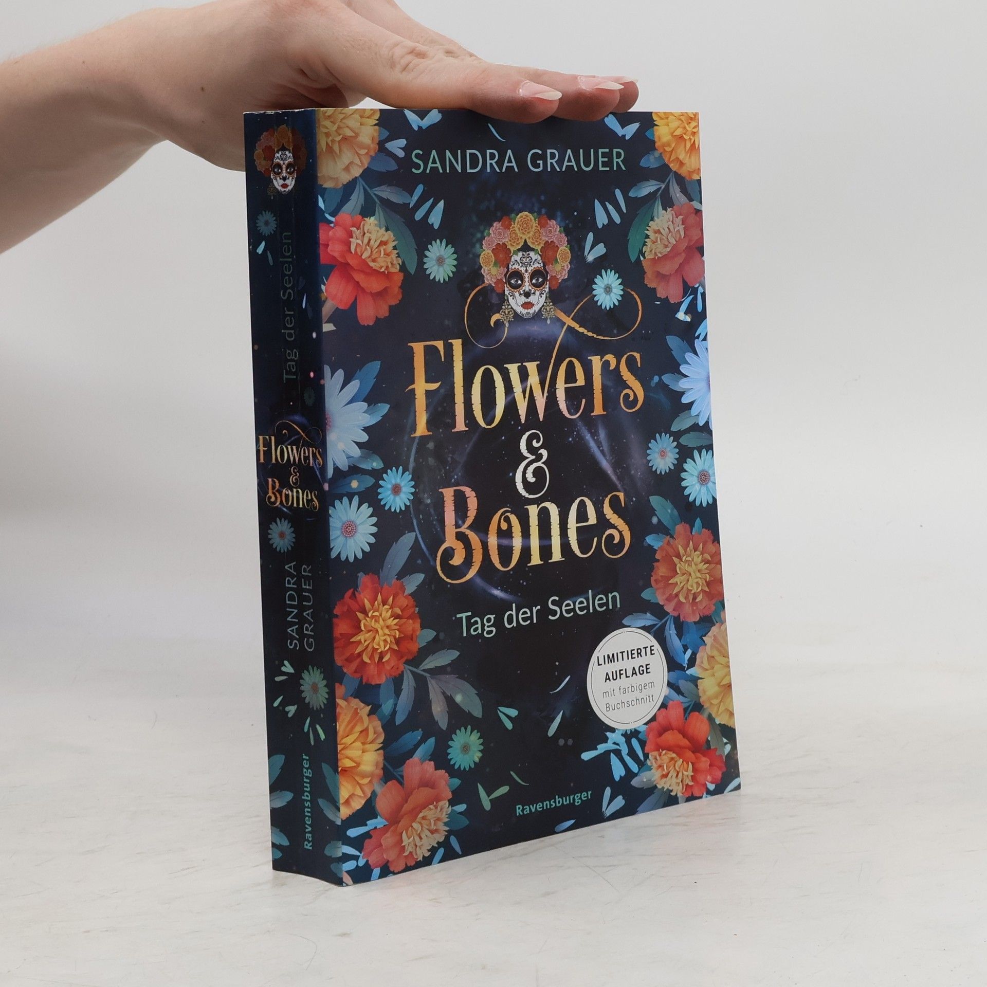 Sandra Grauer Flowers & Bones, 1: Tag der Seelen
