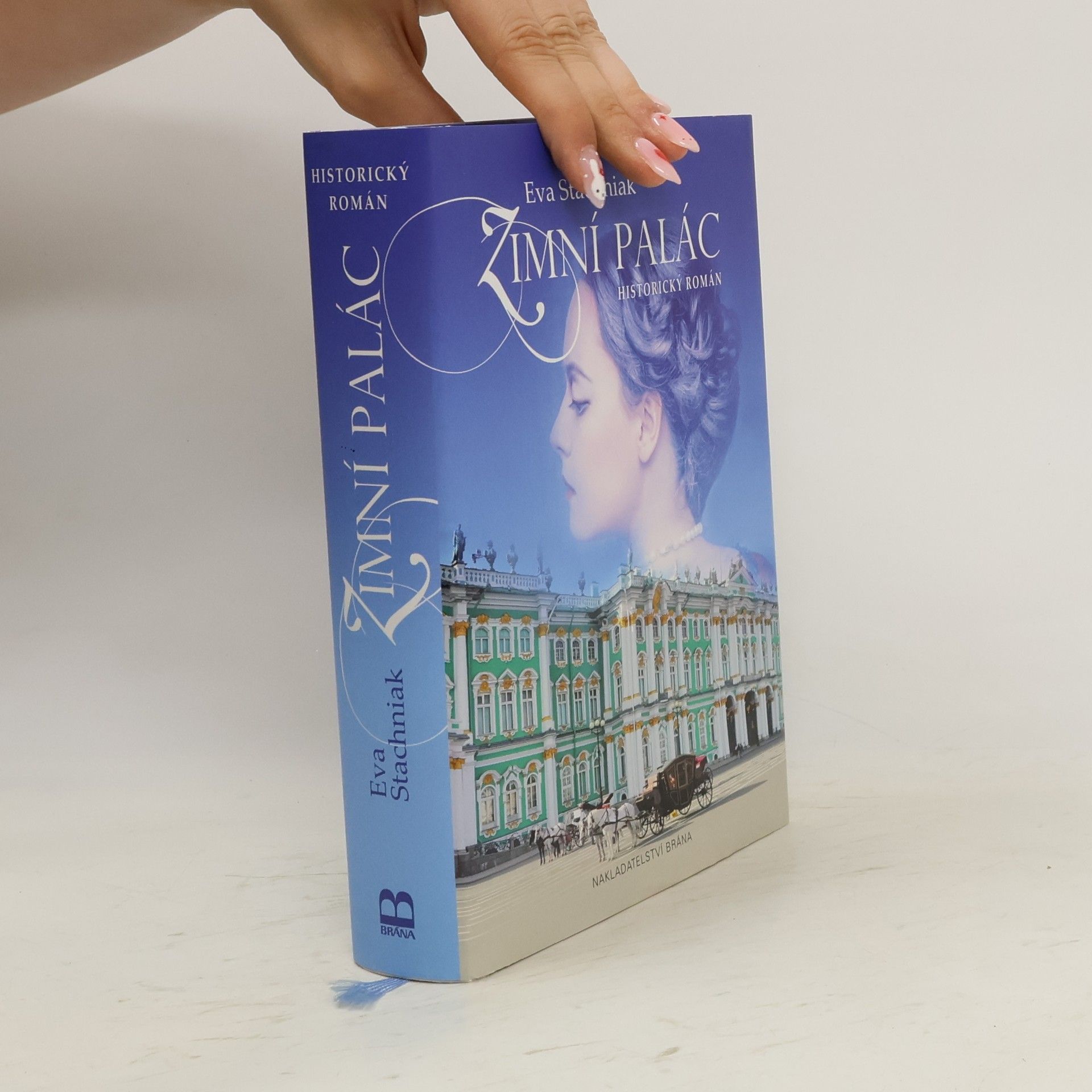 Eva Stachniak Zimní palác : historický román