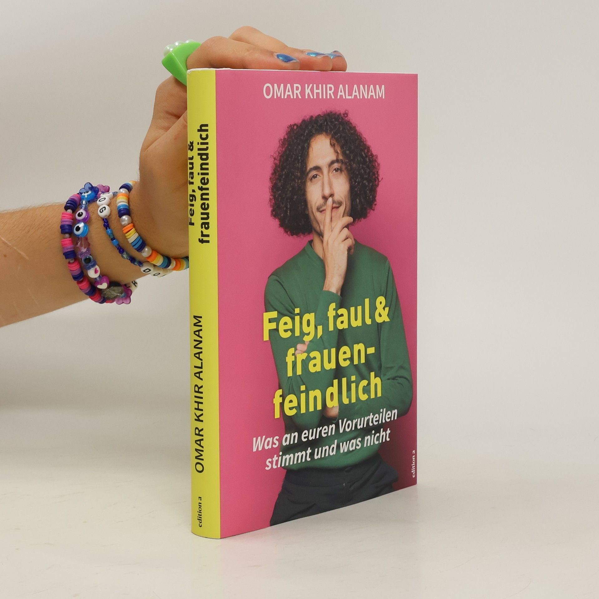 Feig, faul & frauenfeindlich