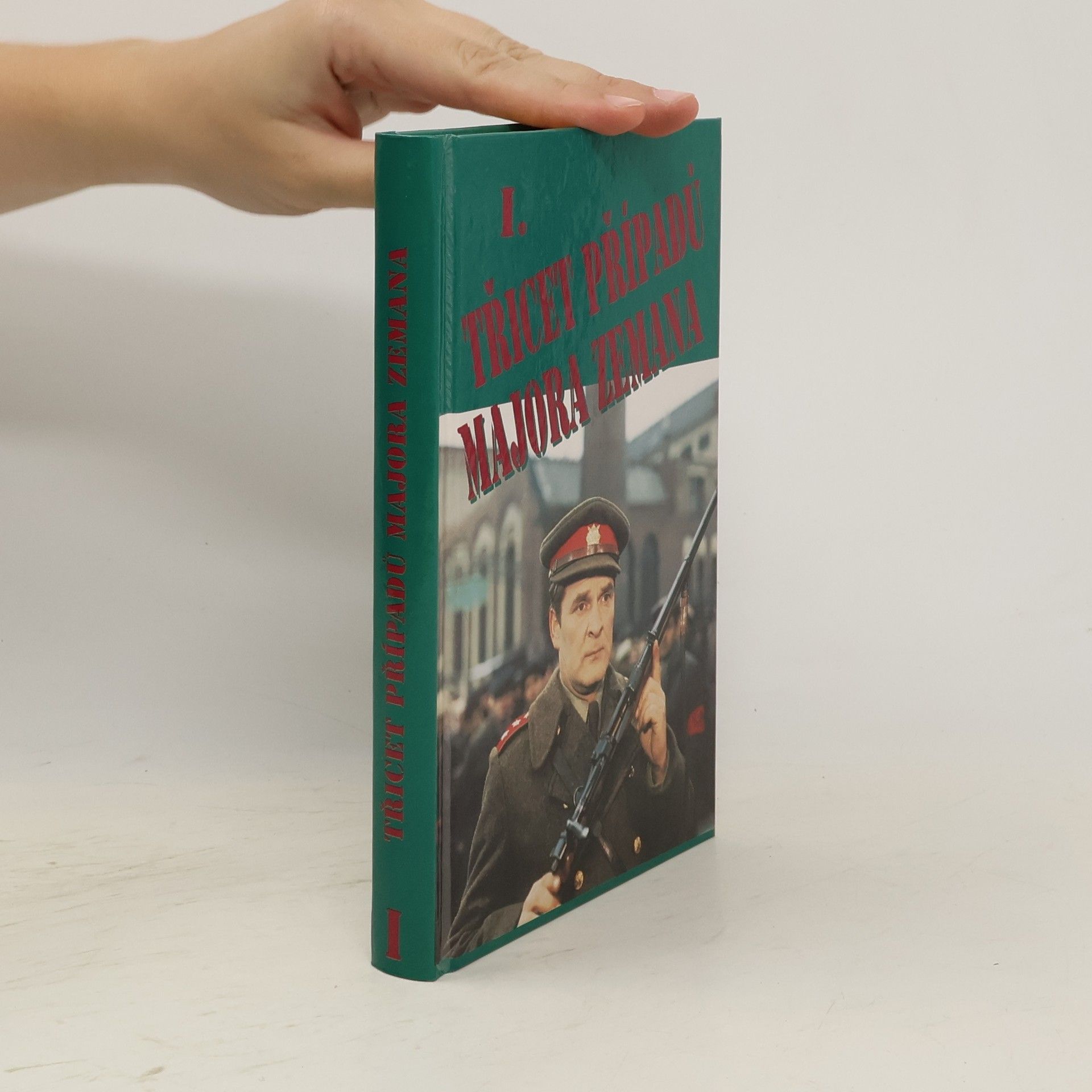 Jiří Procházka Třicet případů majora Zemana. 1.díl