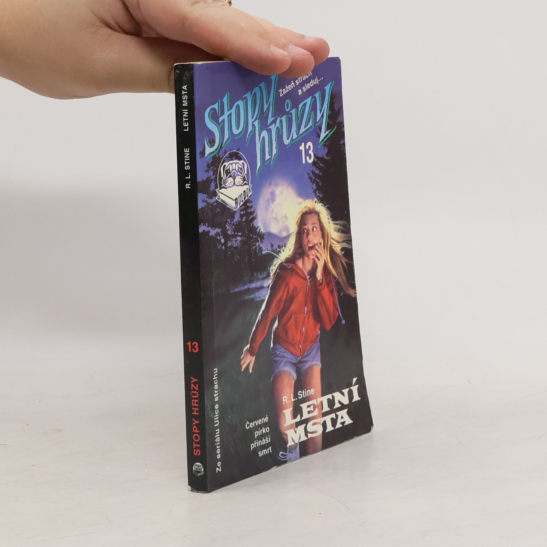 R. L. Stine Letní msta - Stopy hrůzy, svazek 13