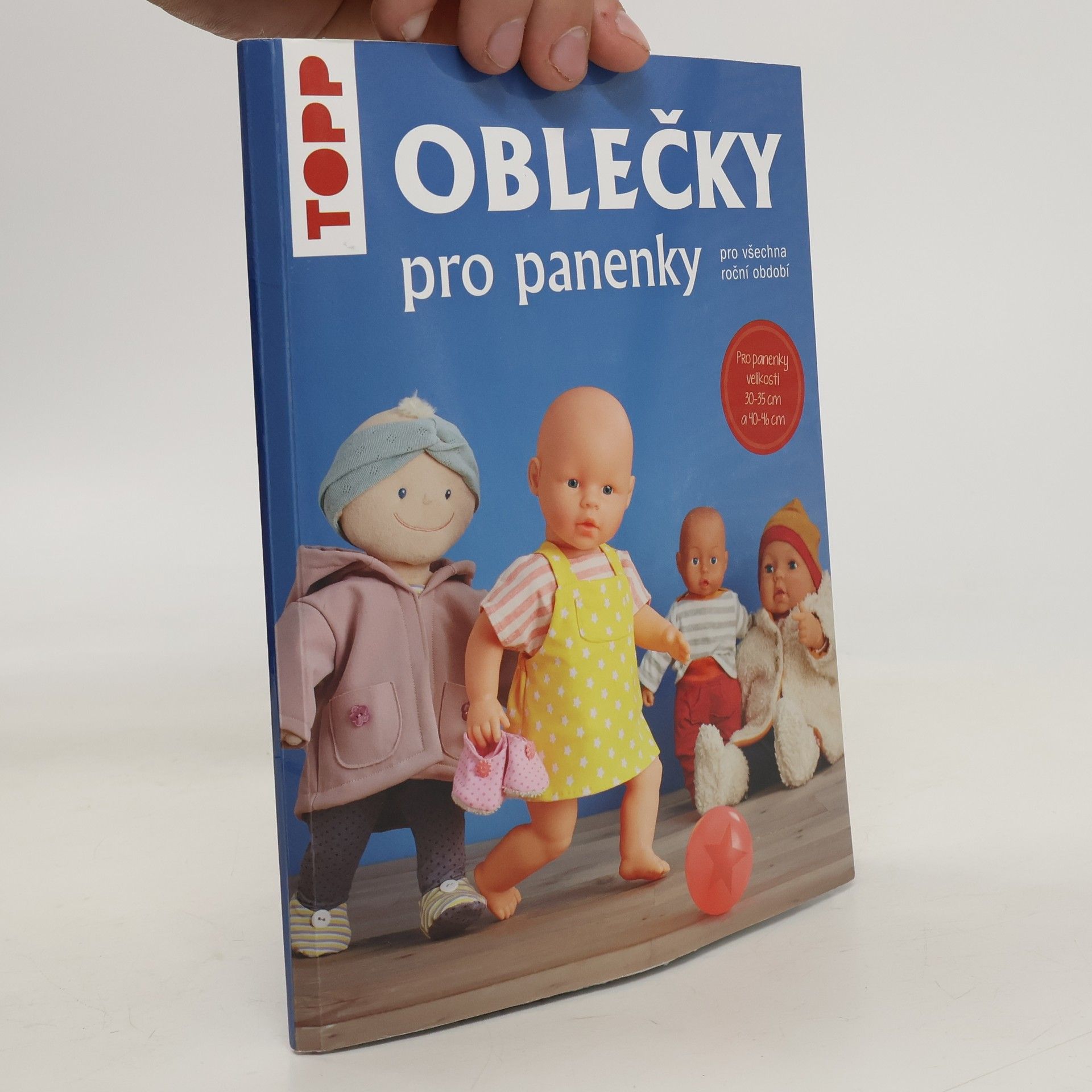 Ina Andresen Oblečky pro panenky : pro všechna roční období