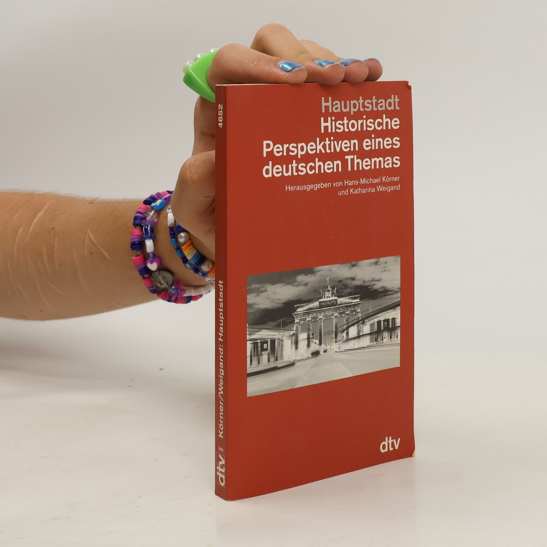 Katharina Weigand Hauptstadt. Historische Perspektiven eines deutschen Themas
