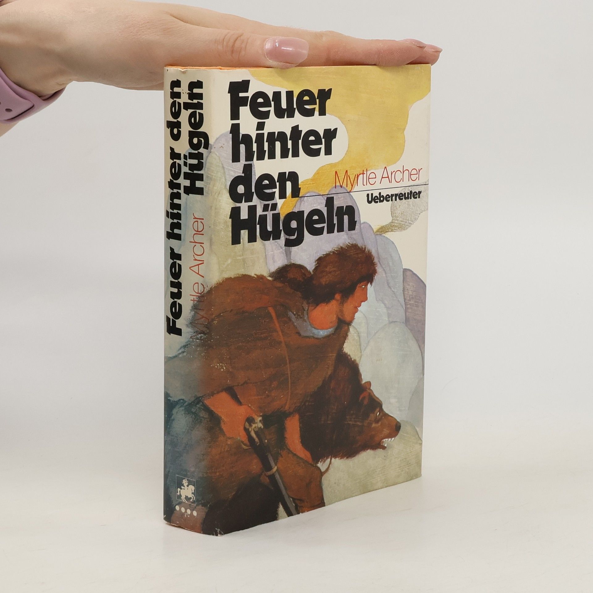 Myrtle Archer Feuer hinter den Hügeln