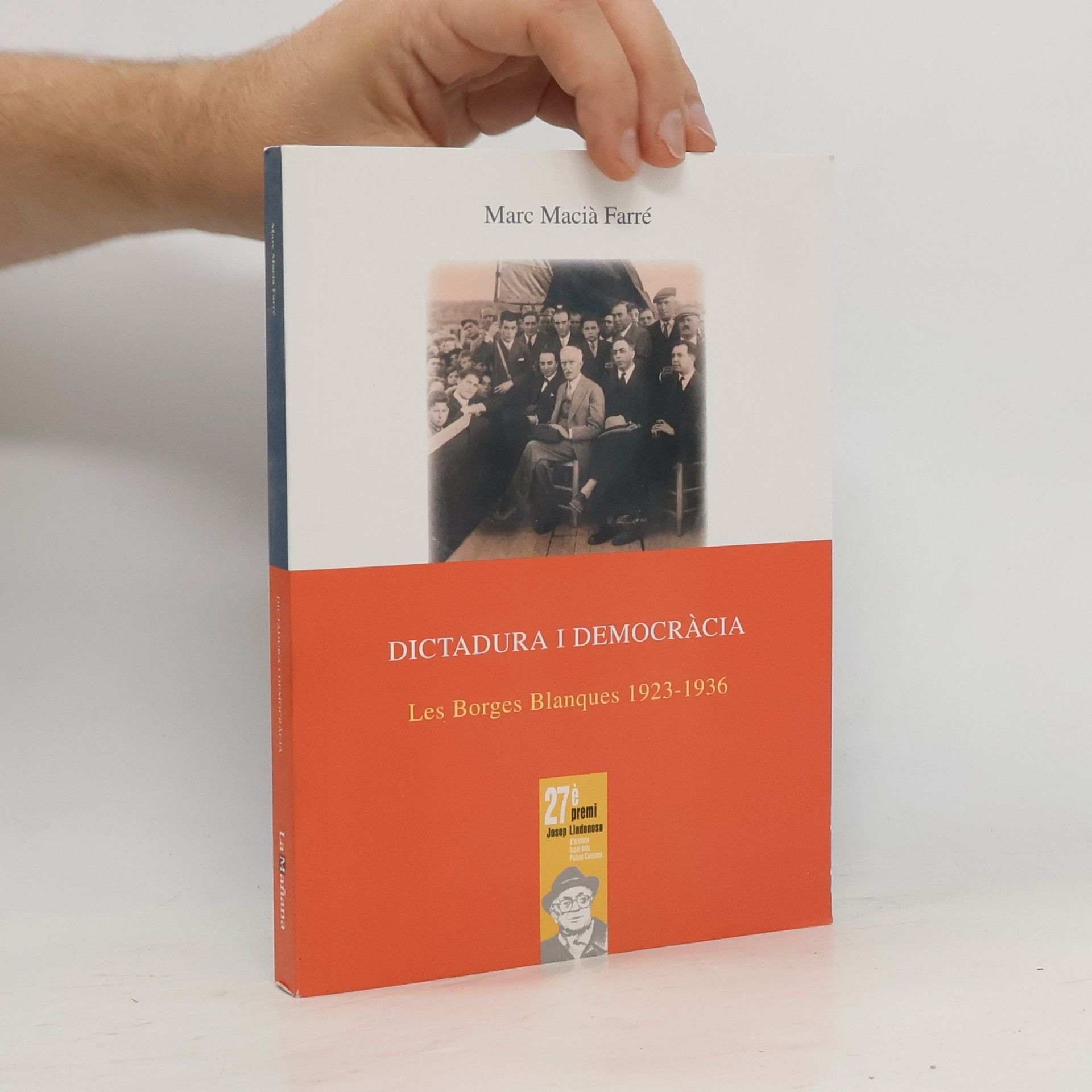 Marc Macià Farré Dictadura i democràcia