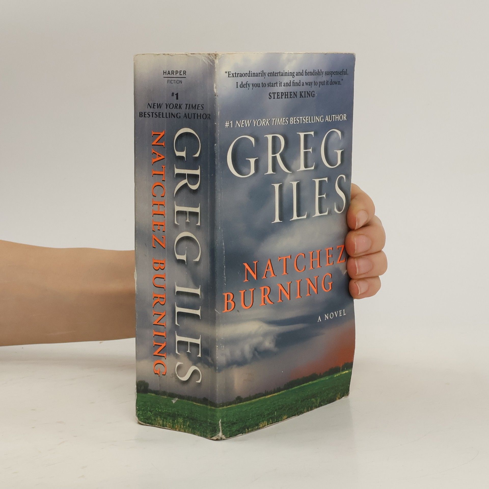 Greg Iles Natchez Burning, English edition