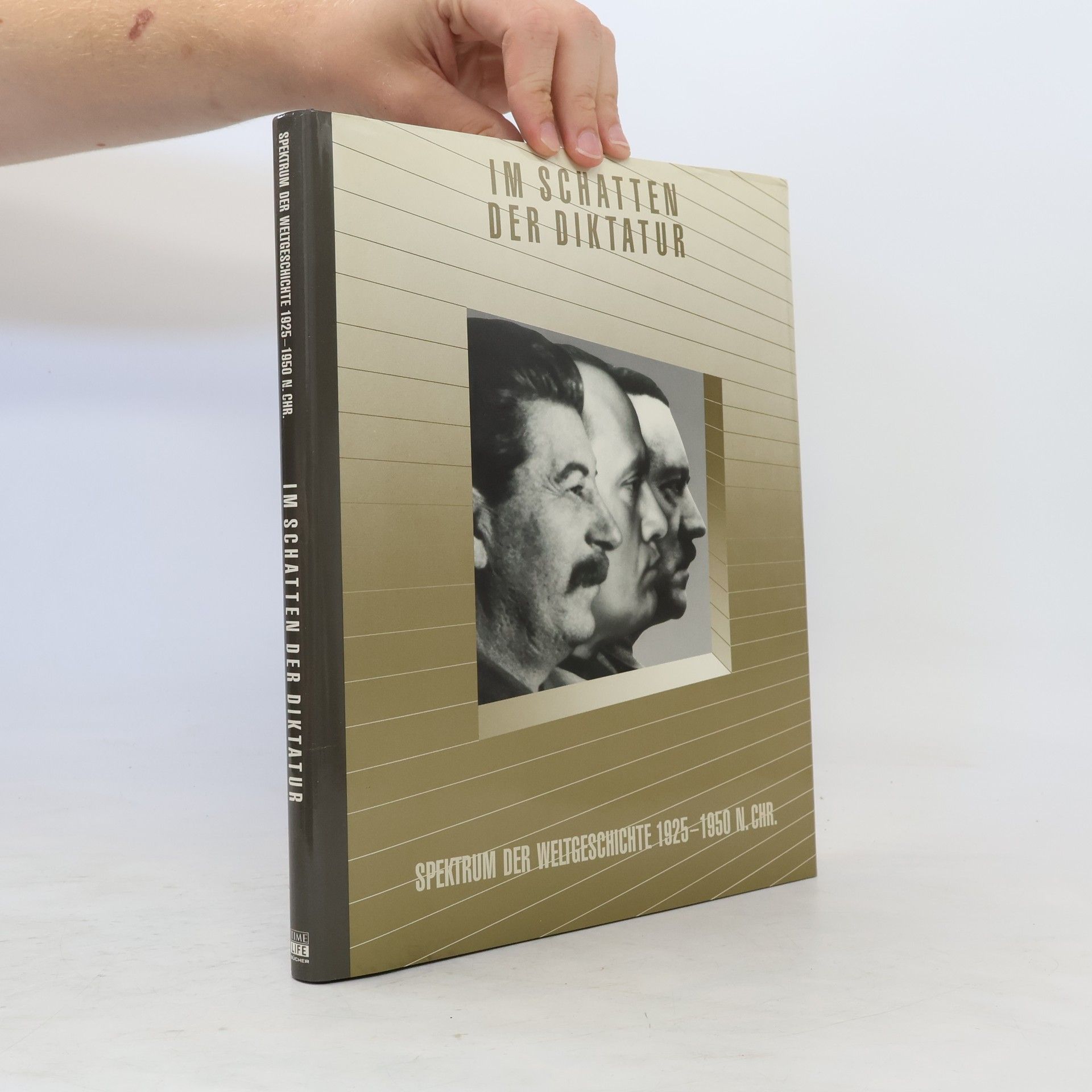 Collectif d'auteurs Im Schatten der Diktatur