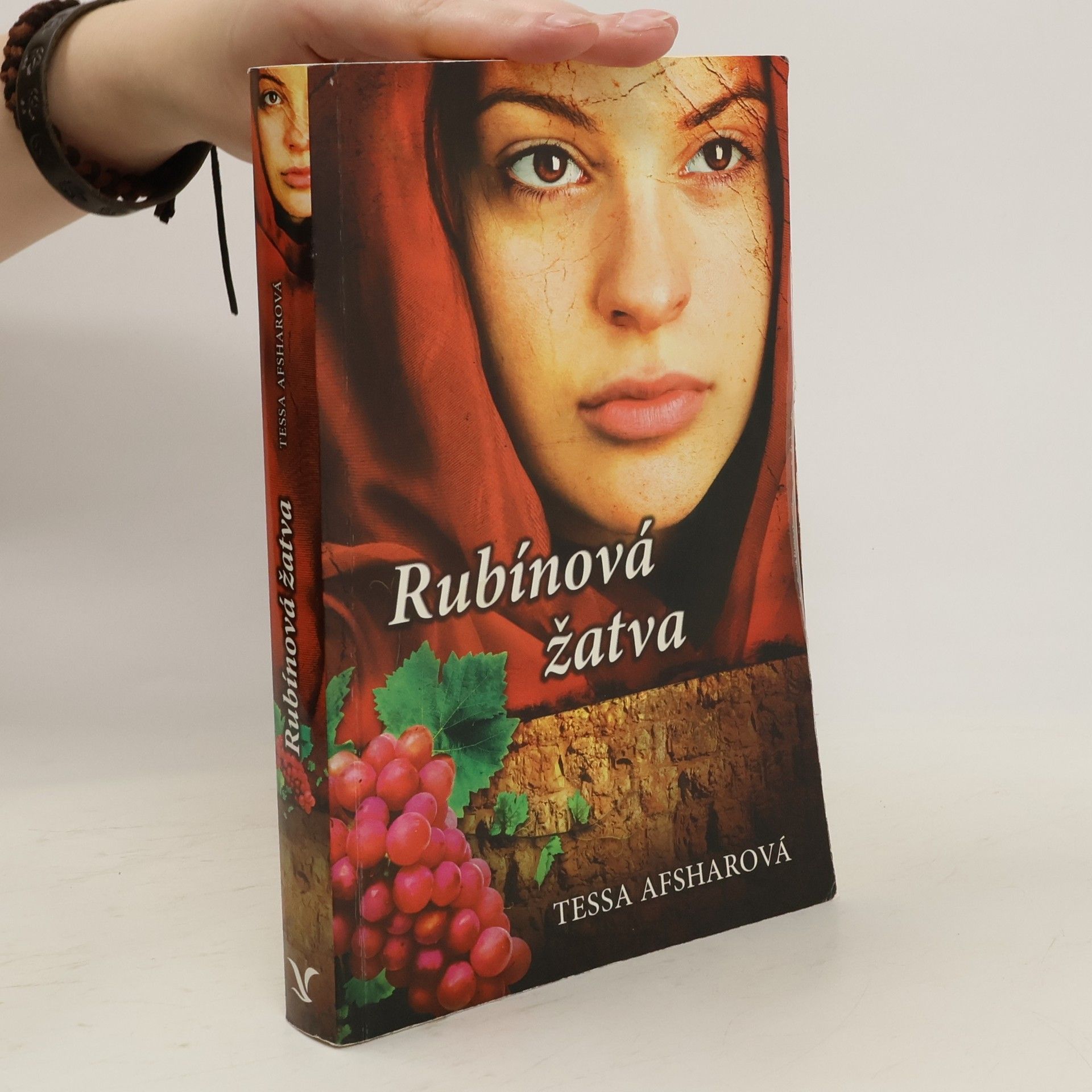 Tessa Afshar Rubínová žatva