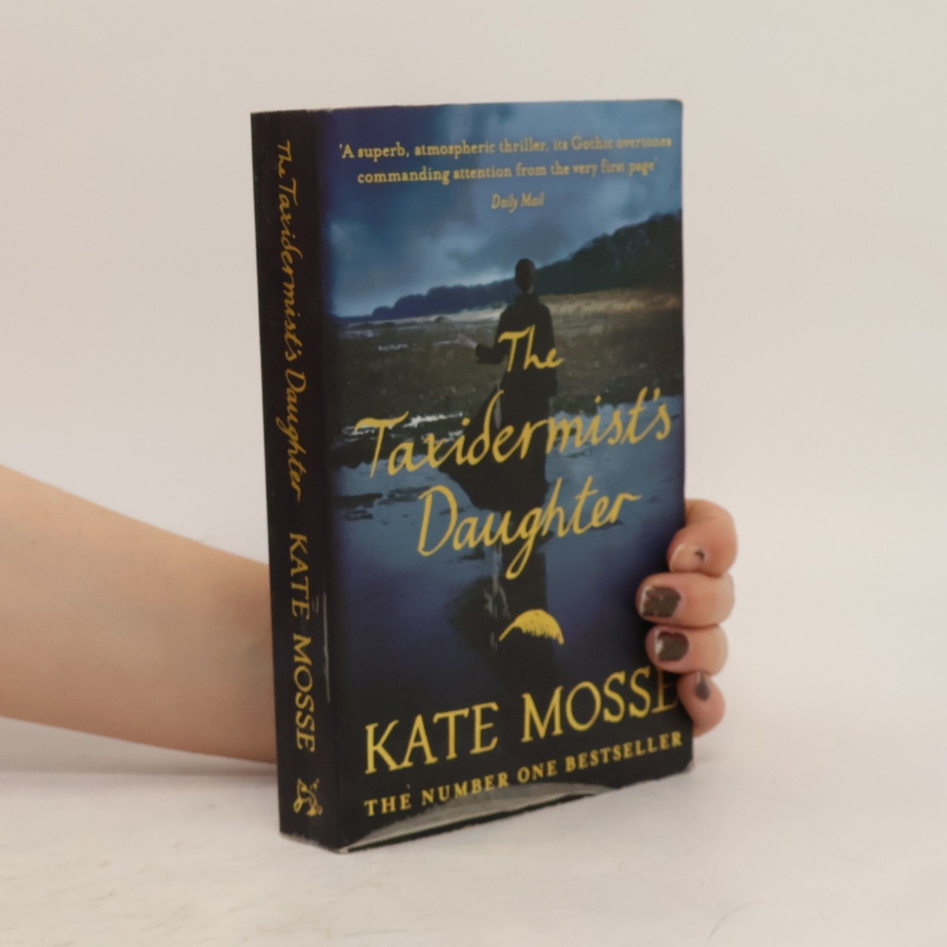 Kate Mosse The taxidermist's daughter