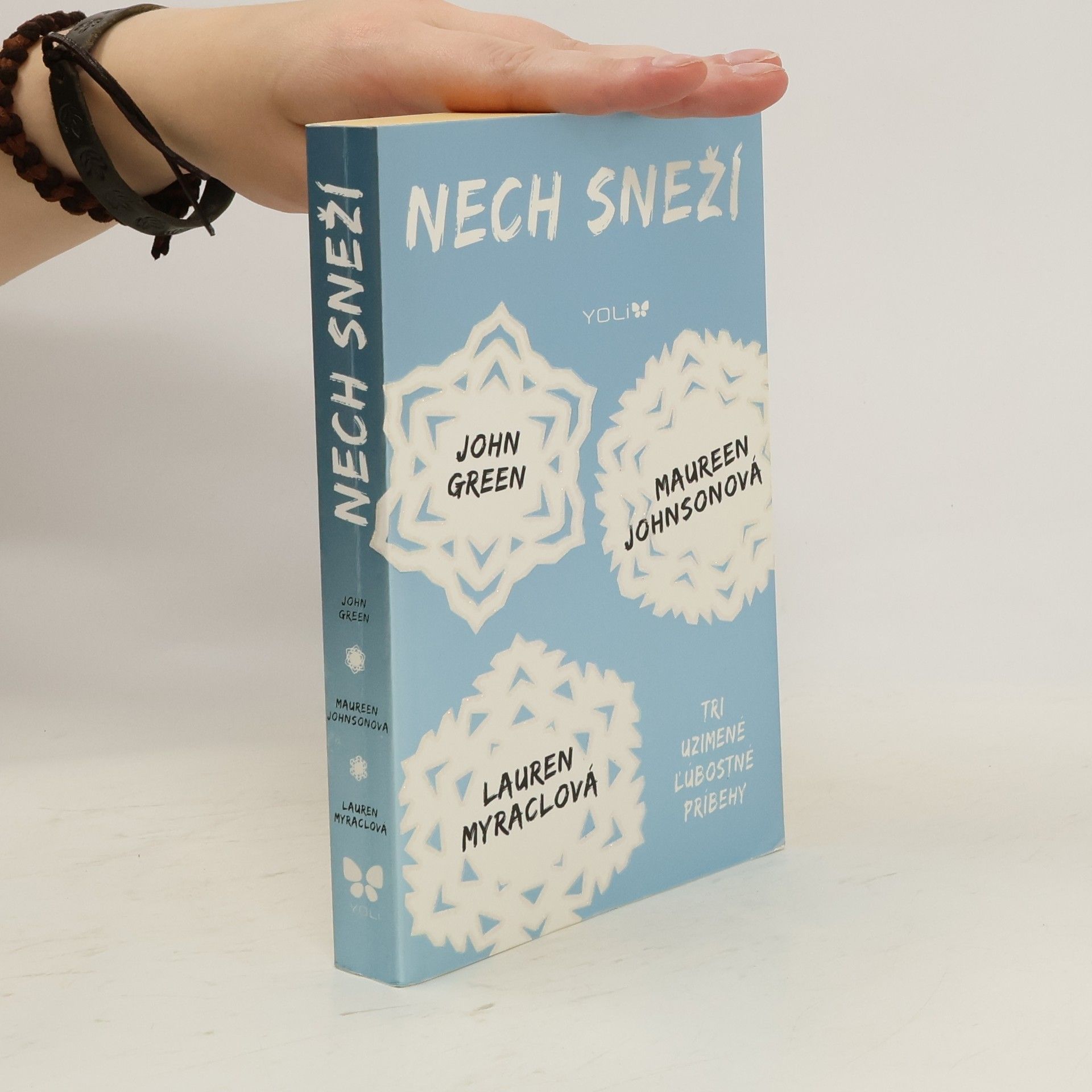 Maureen Johnson Nech sneží