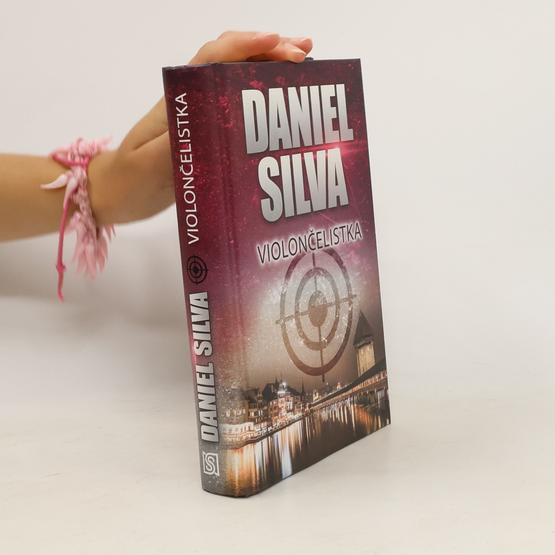 Daniel Silva Violončelistka