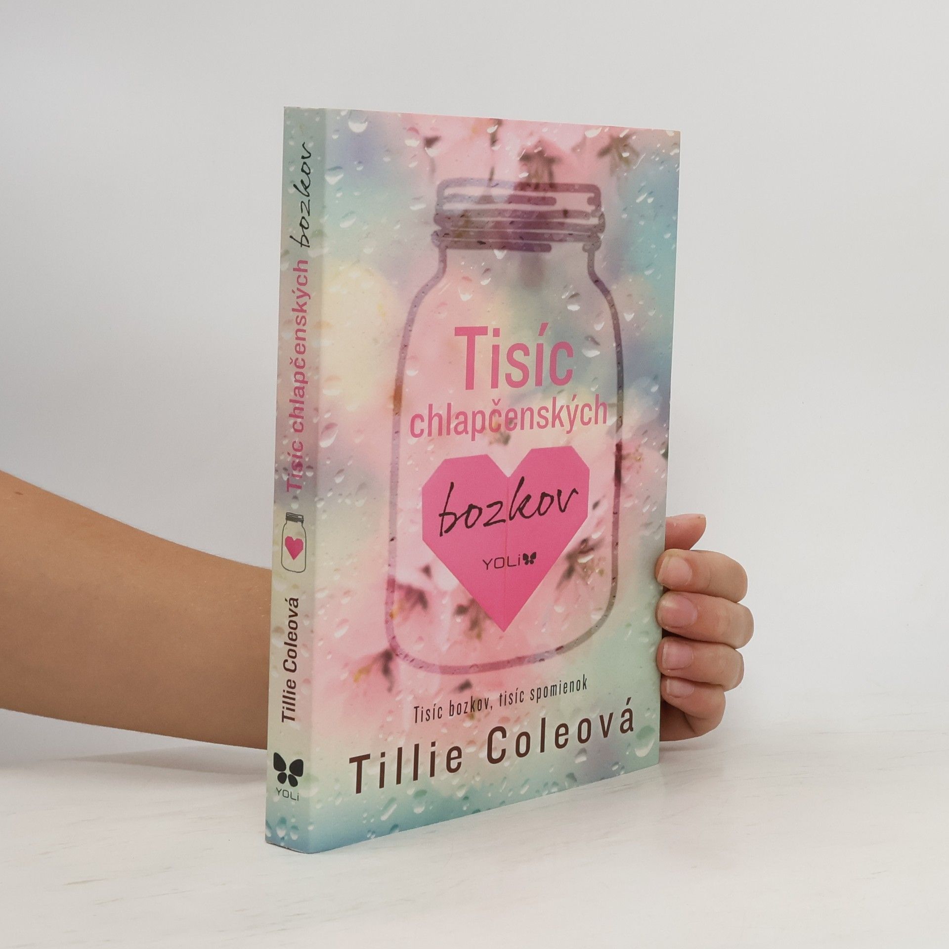 Tillie Cole Tisíc chlapčenských bozkov