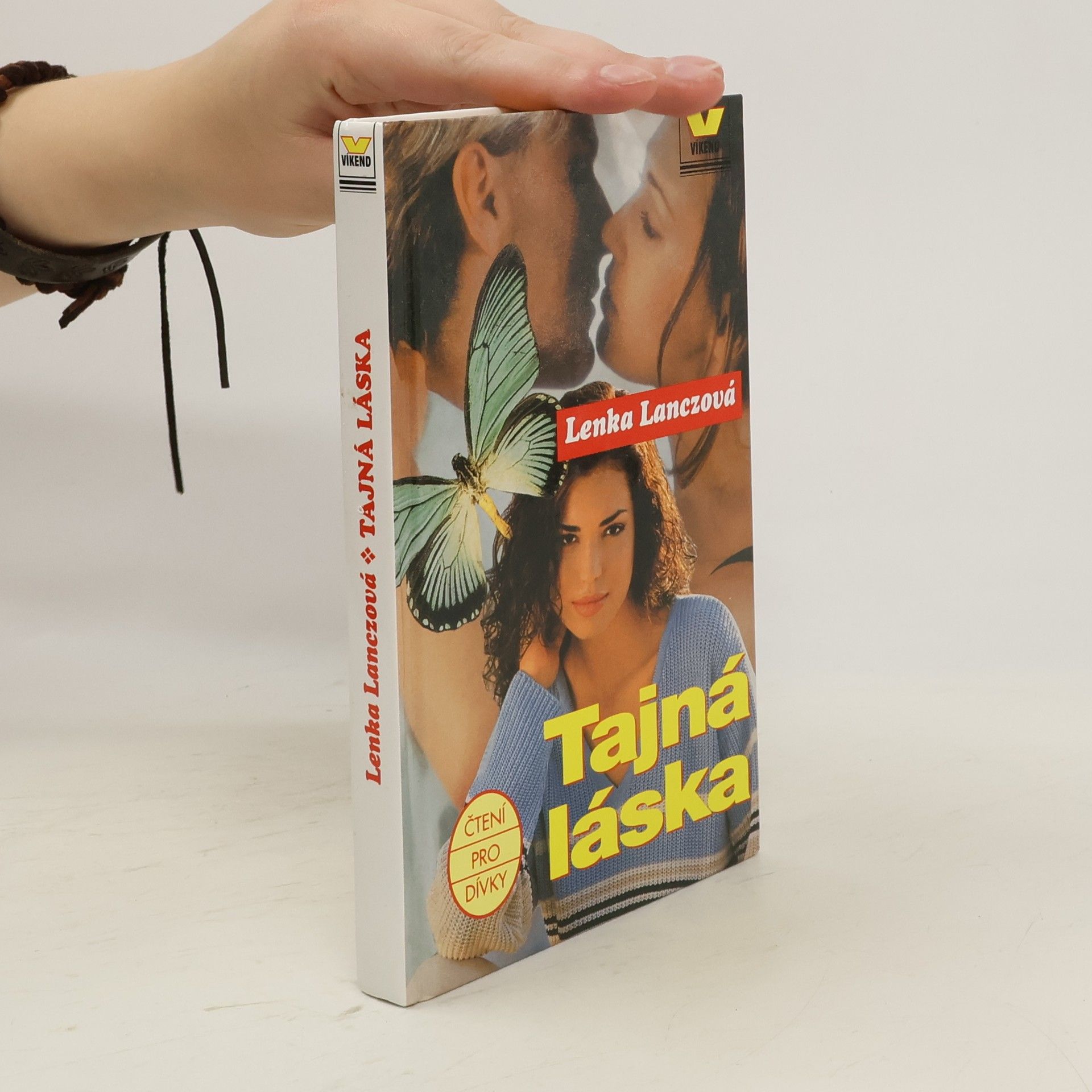 Lenka Lanczová Tajná láska