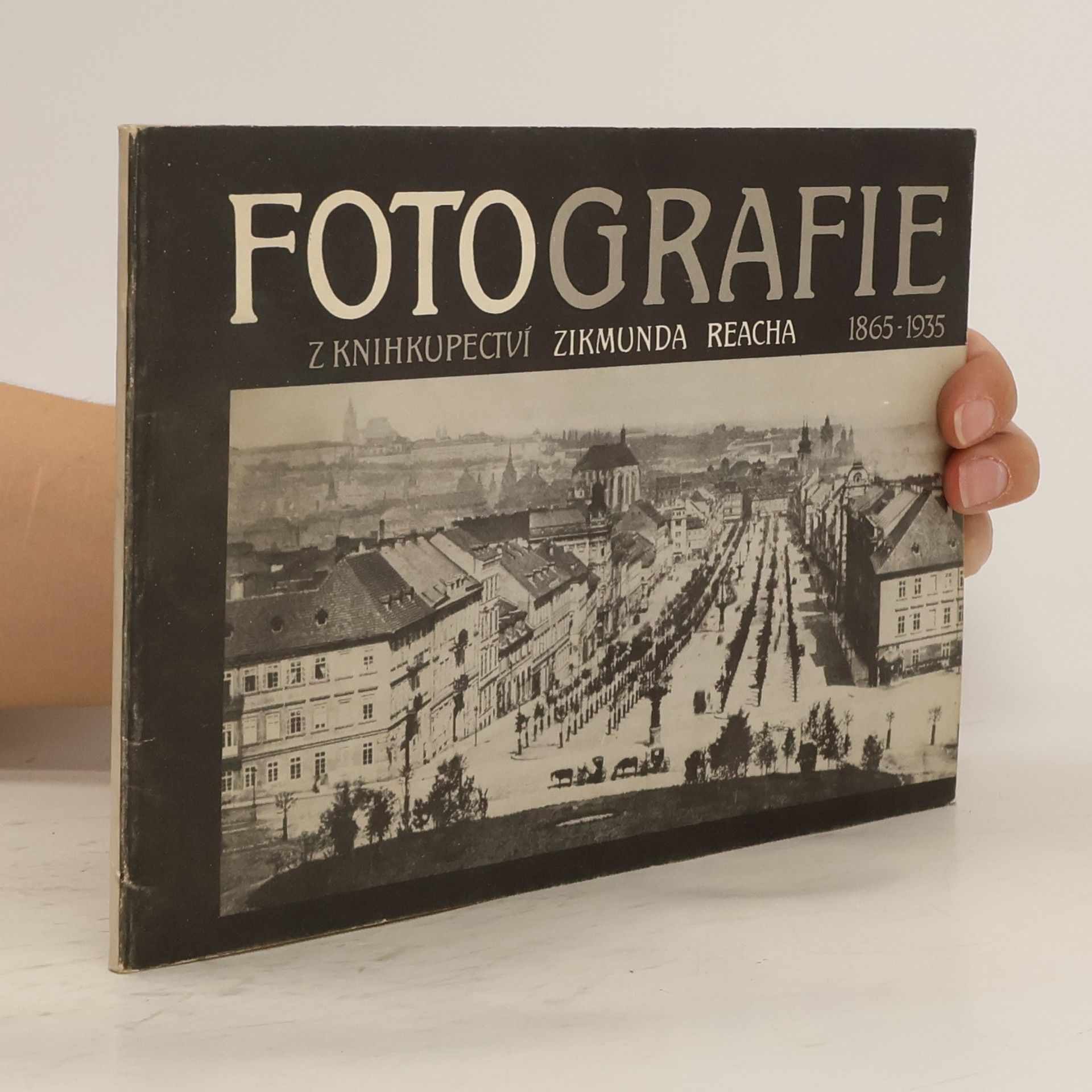 František Čáp Fotografie z knihkupectví Zikmunda Reacha