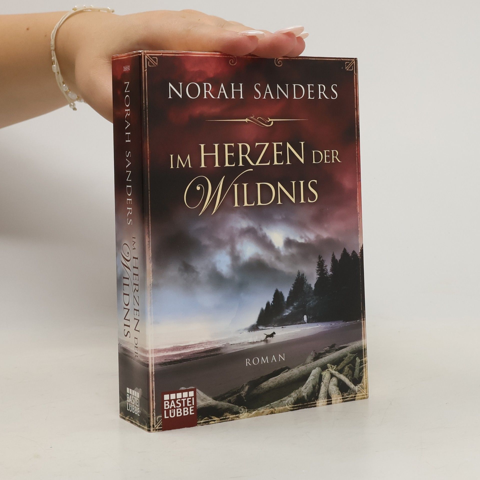 Norah Sanders Im Herzen der Wildnis