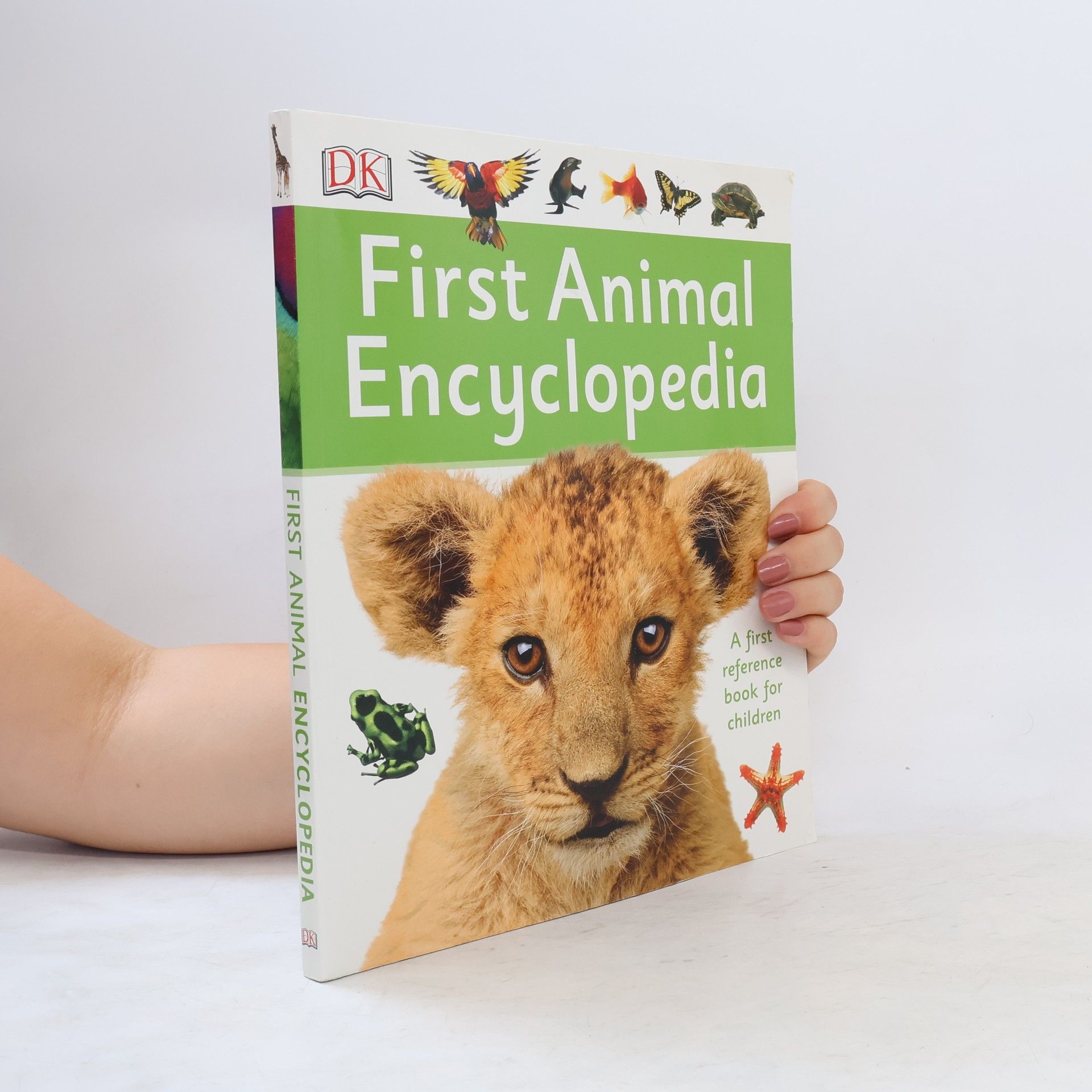 kolektiv First Animal Encyclopedia