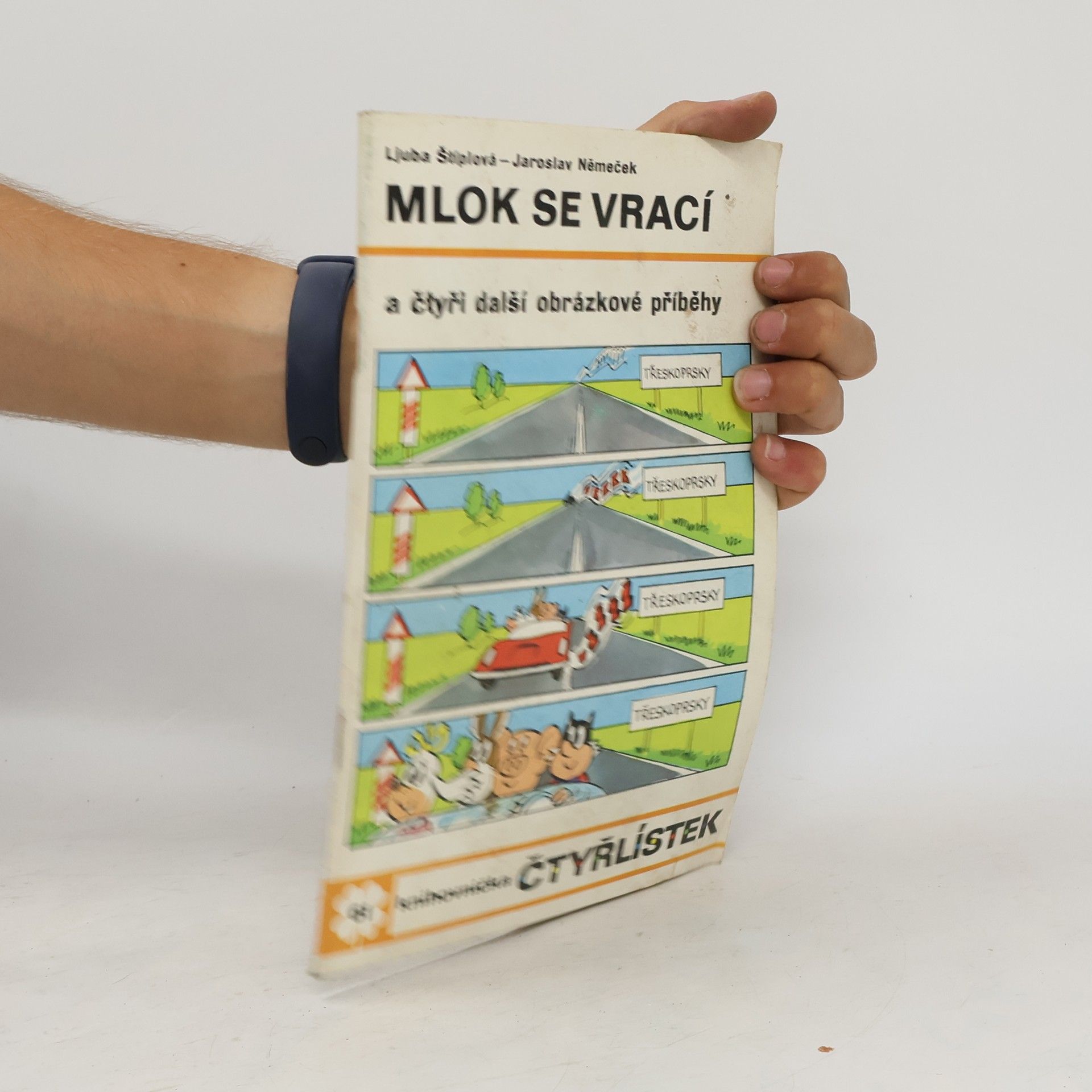 Collectif d'auteurs Čtyřlístek 61. Mlok se vrací a čtyři další obrázkové příběhy