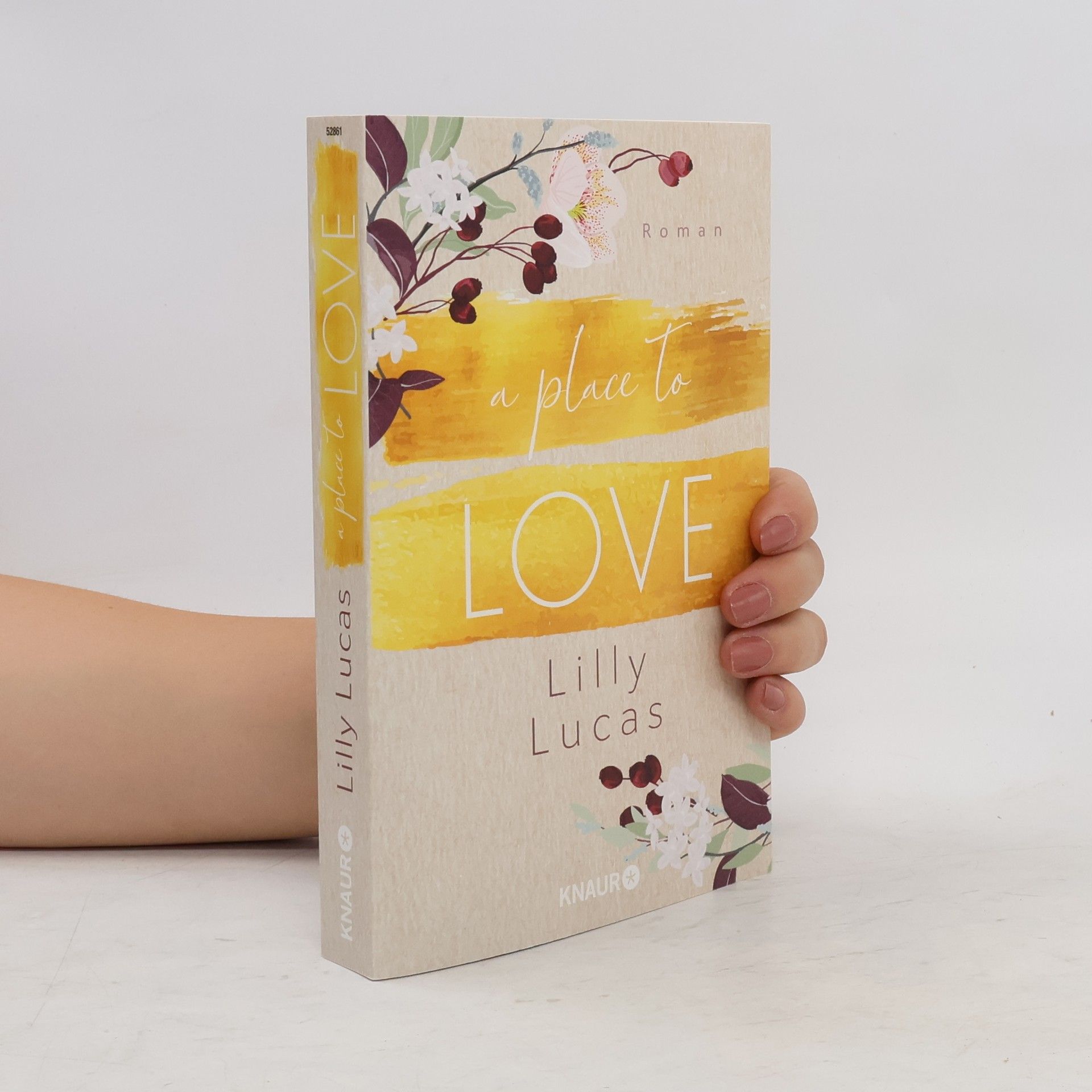 Lilly Lucas A place to love