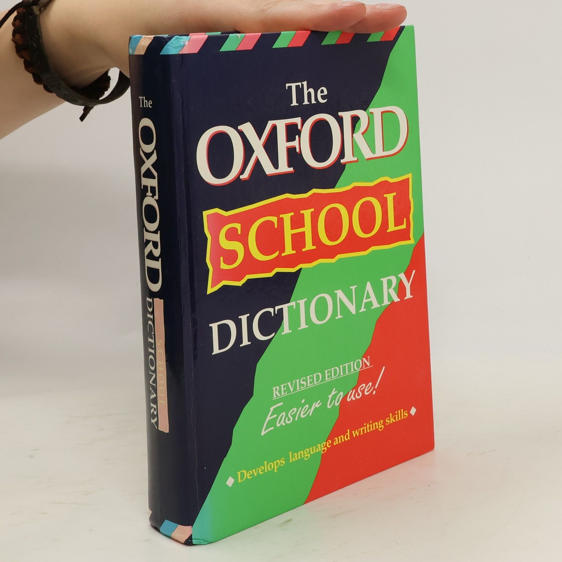 Joyce M. Hawkins The Oxford School Dictionary