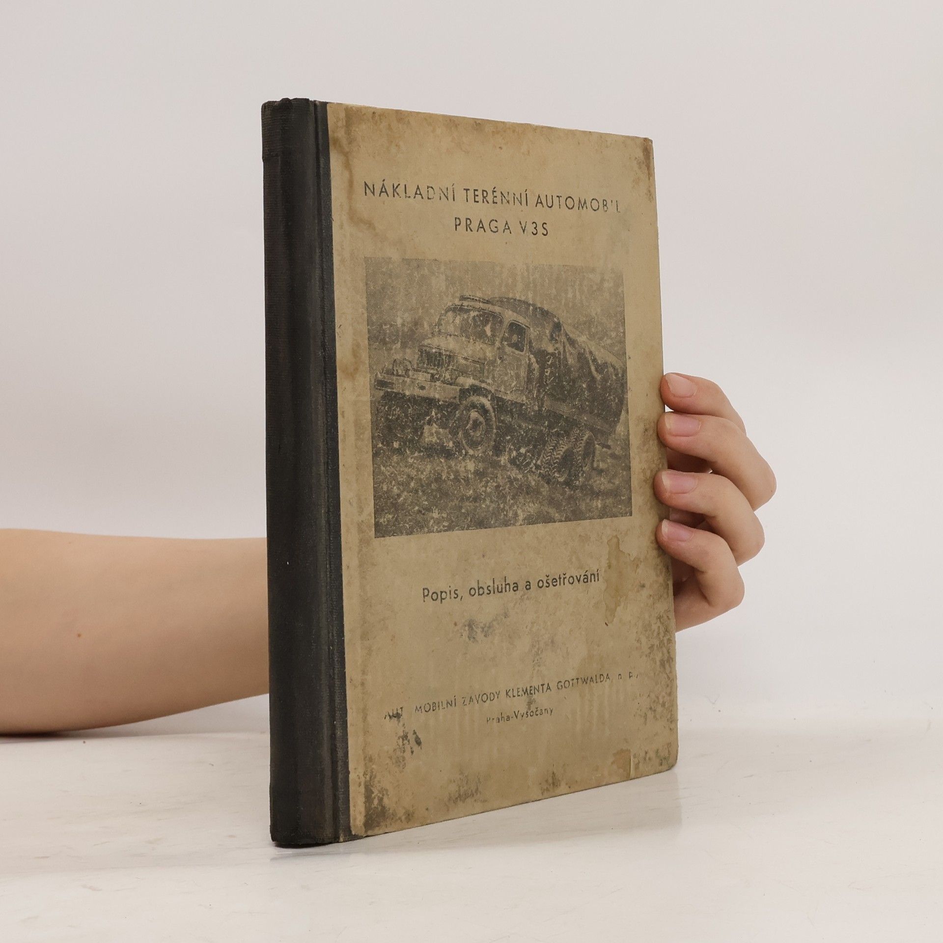 Kolektiv autorů Nákladní terénní automobil Praga V3S