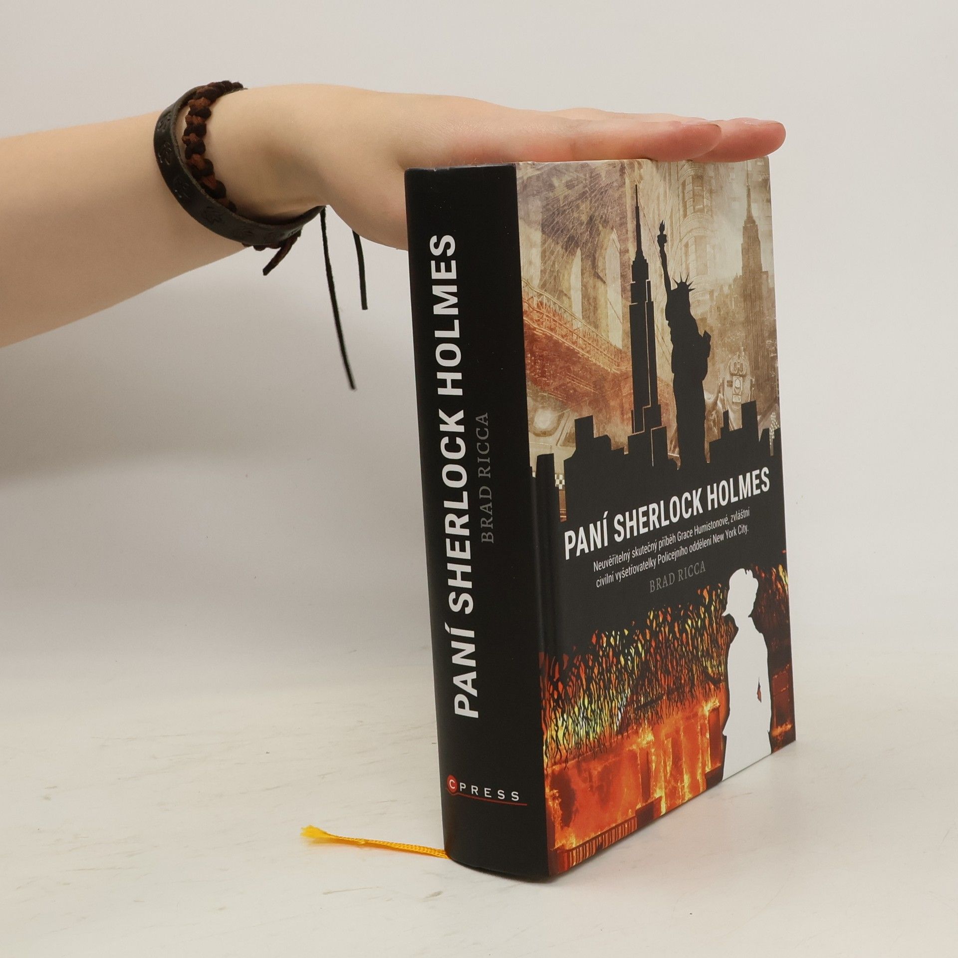 Brad Ricca Paní Sherlock Holmes