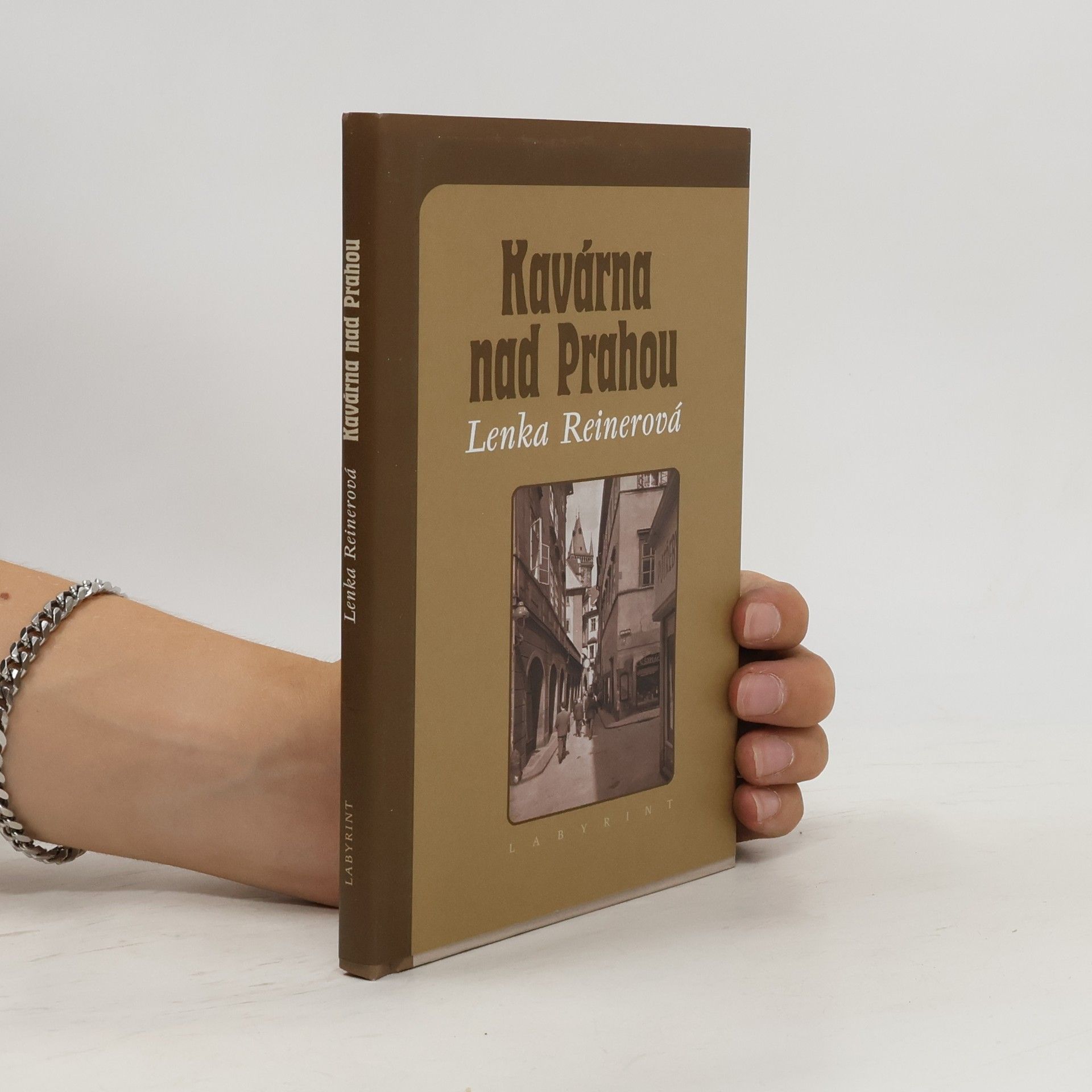 Lenka Reinerová Kavárna nad Prahou