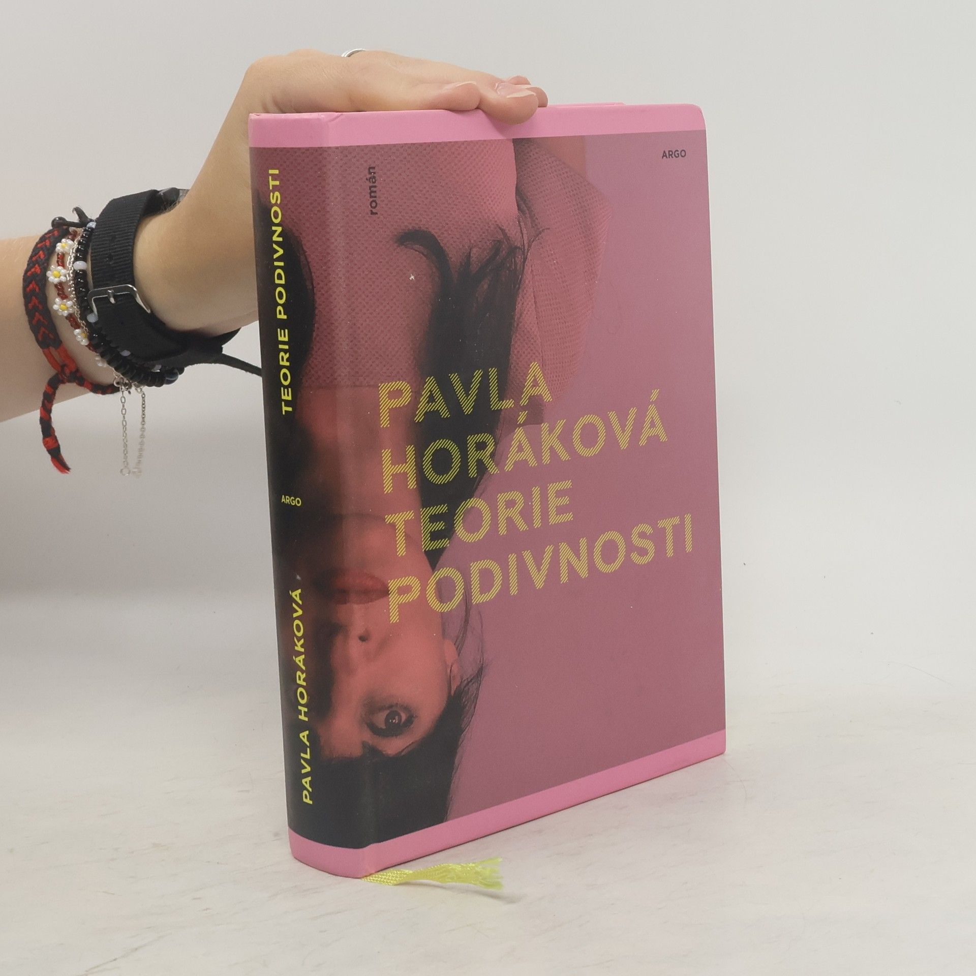 Pavla Horáková Teorie podivnosti