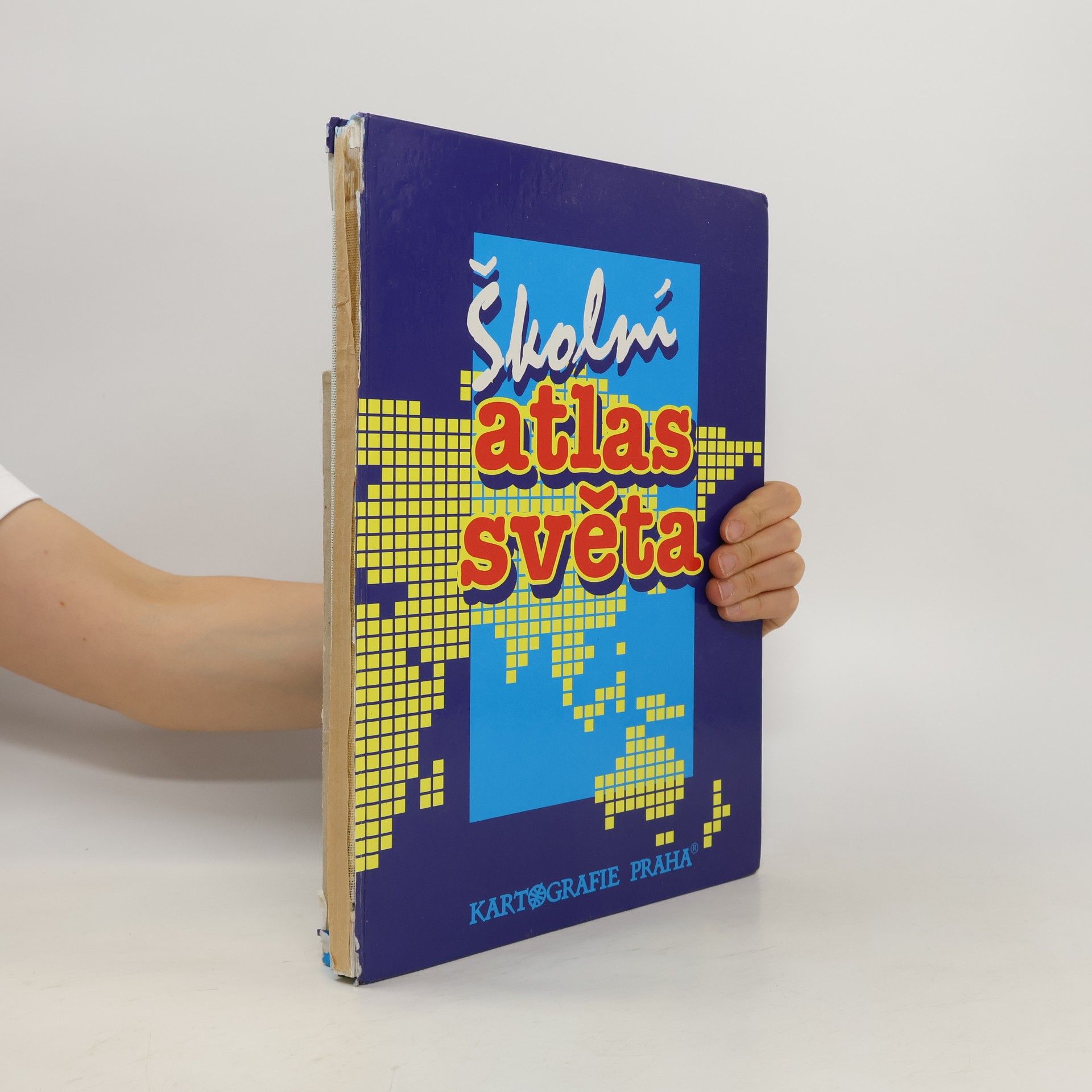 Autorenkollektiv Školní atlas světa
