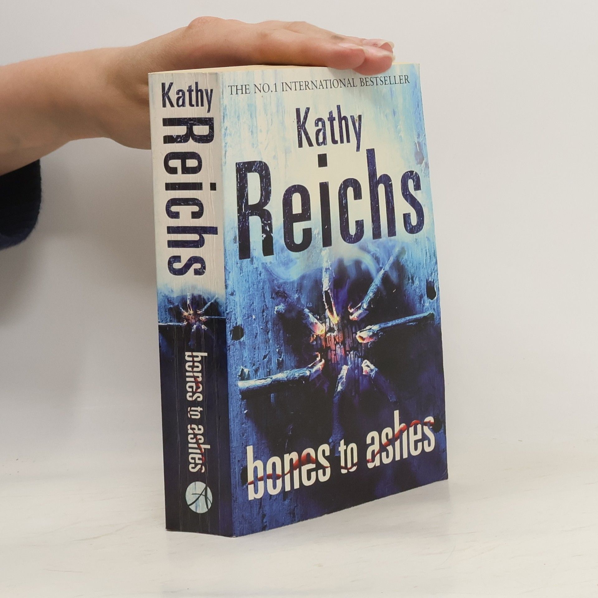 Kathy Reichsová Bones to ashes