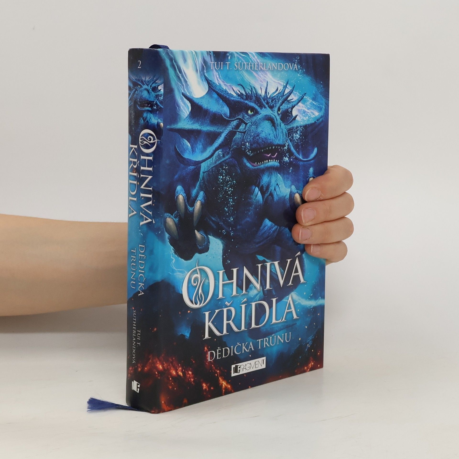 Tui T. Sutherland Ohnivá křídla. Dědička trůnu