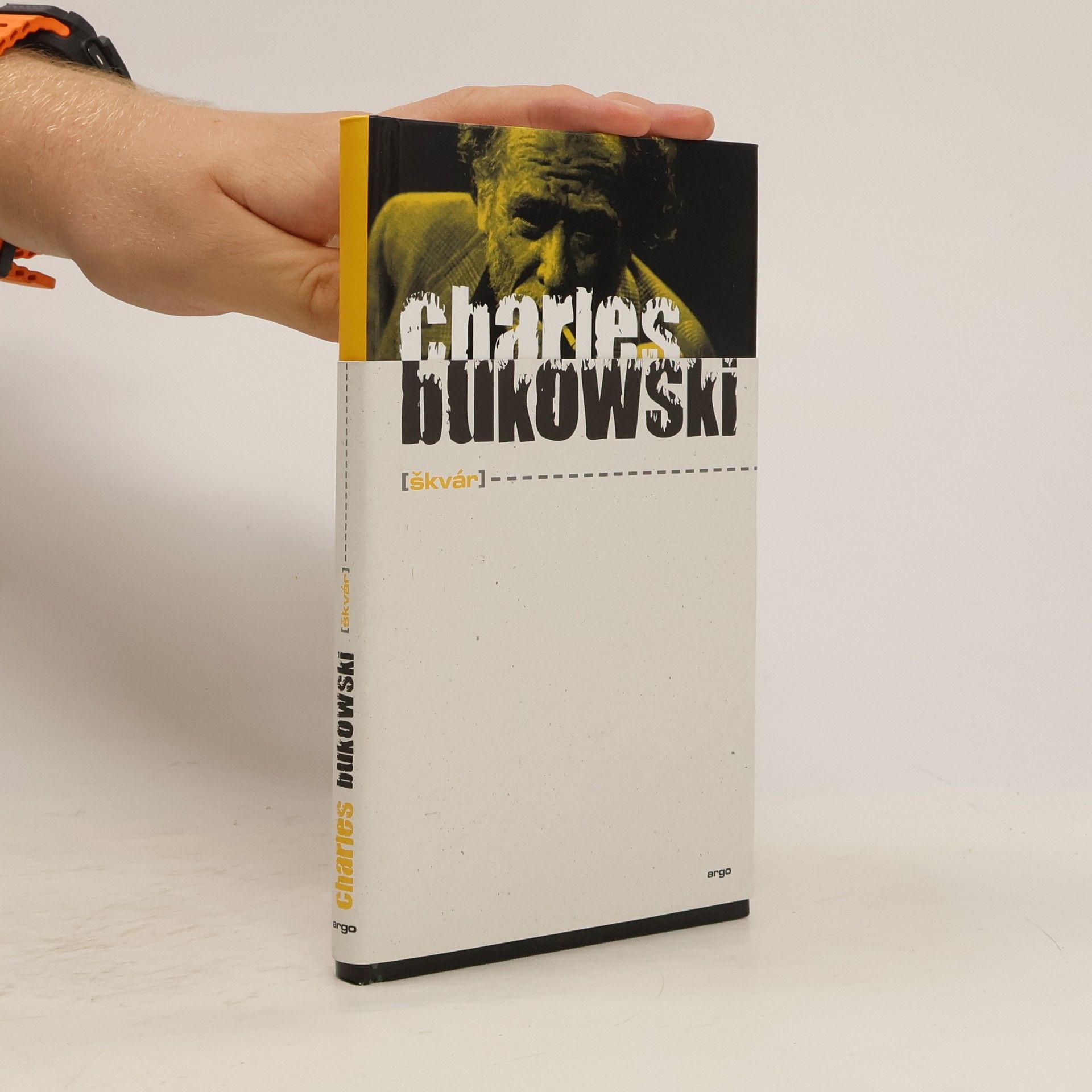 Charles Bukowski Škvár
