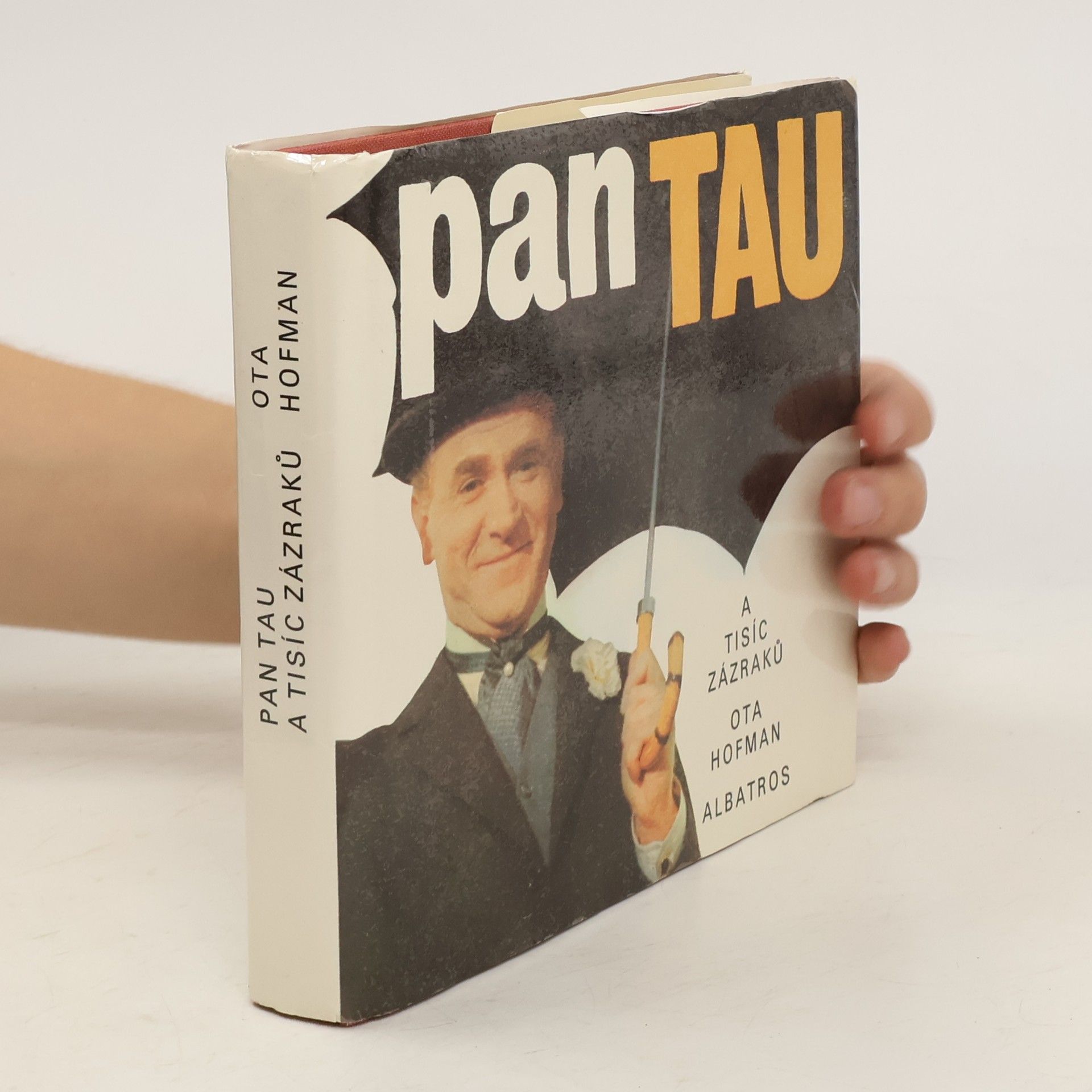 Ota Hofman Pan Tau a tisíc zázraků