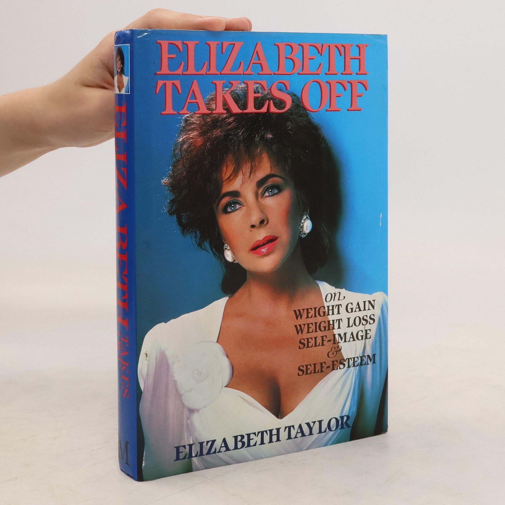 Elizabeth Taylor Elizabeth Takes Off