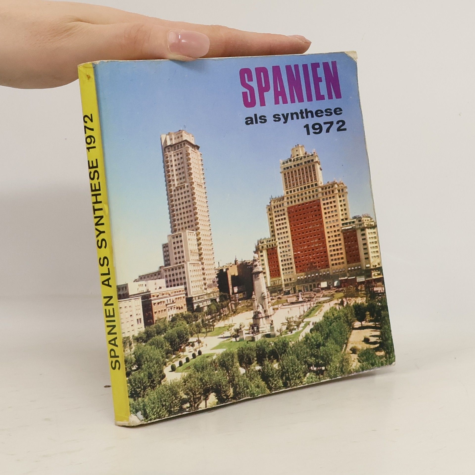 Kolektiv autorů Spanien als synthese 1972