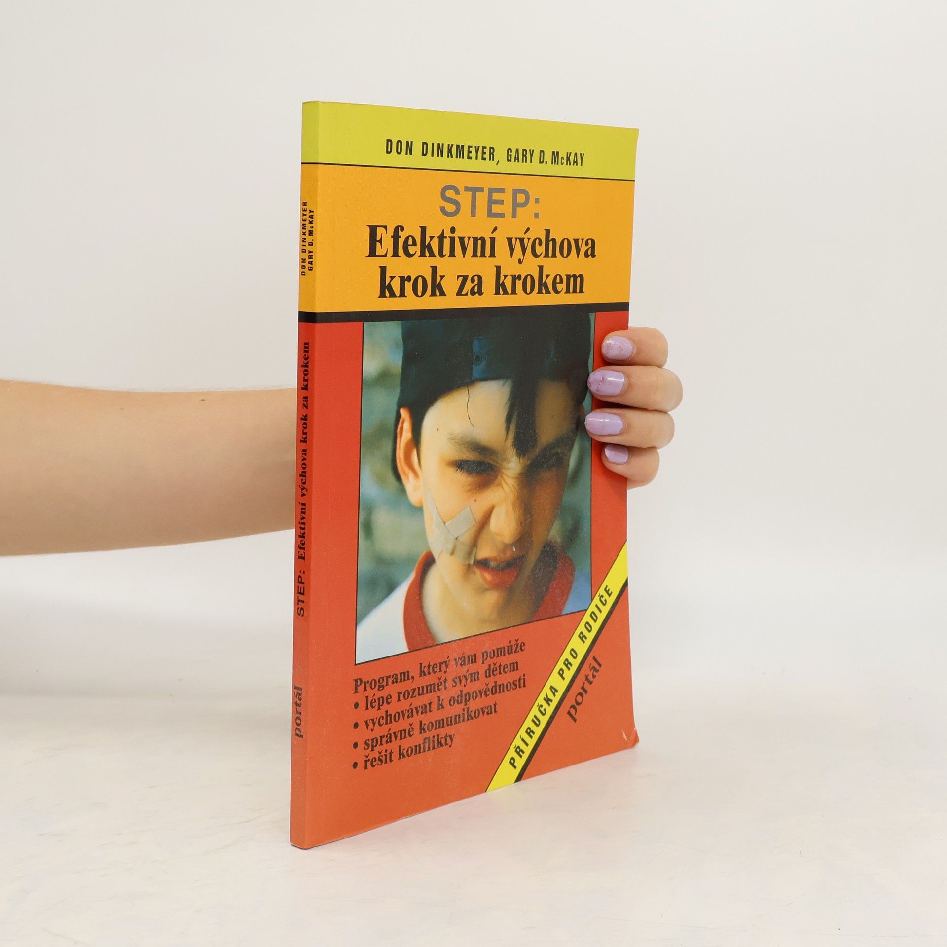 STEP: Efektivní výchova krok za krokem