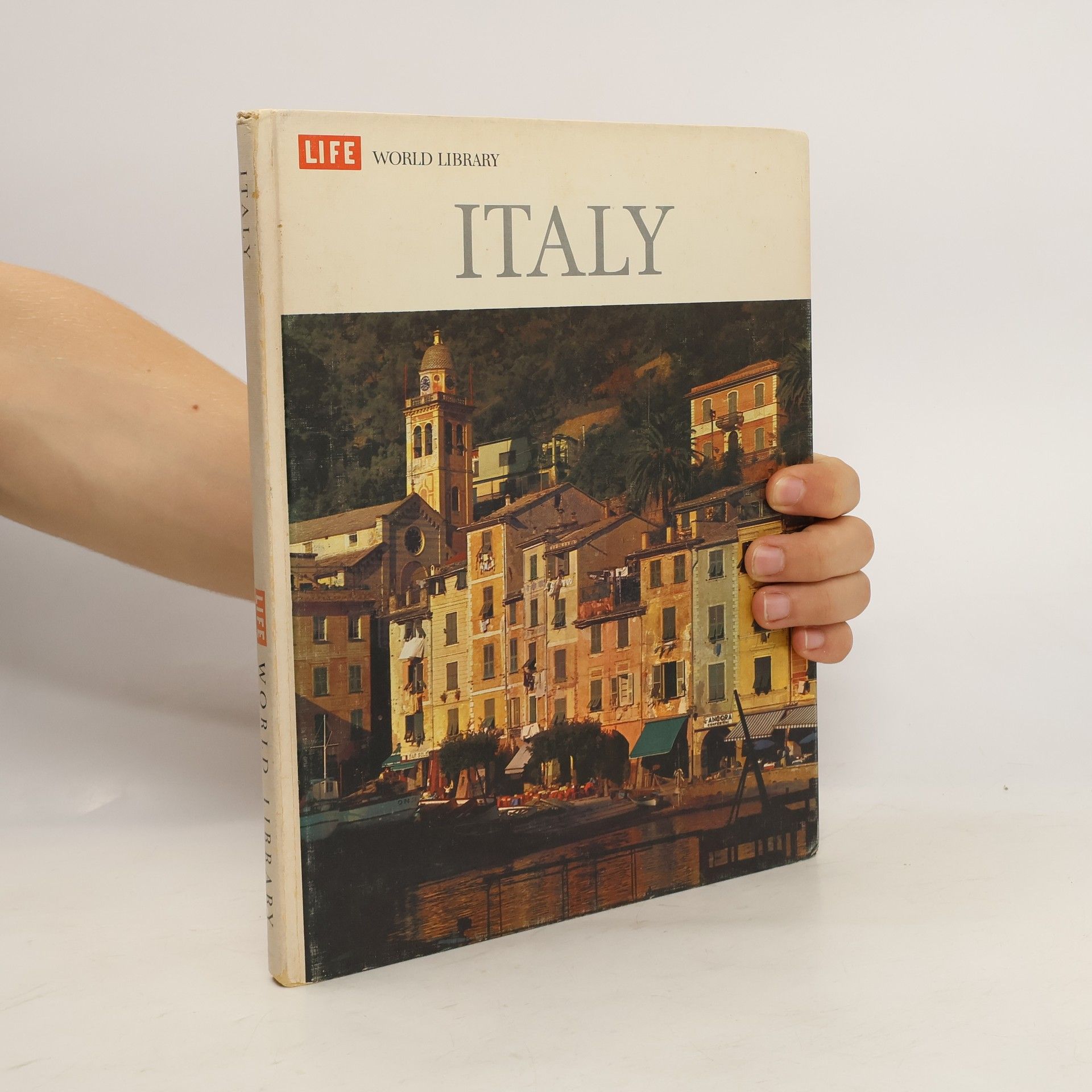 kolektiv Italy